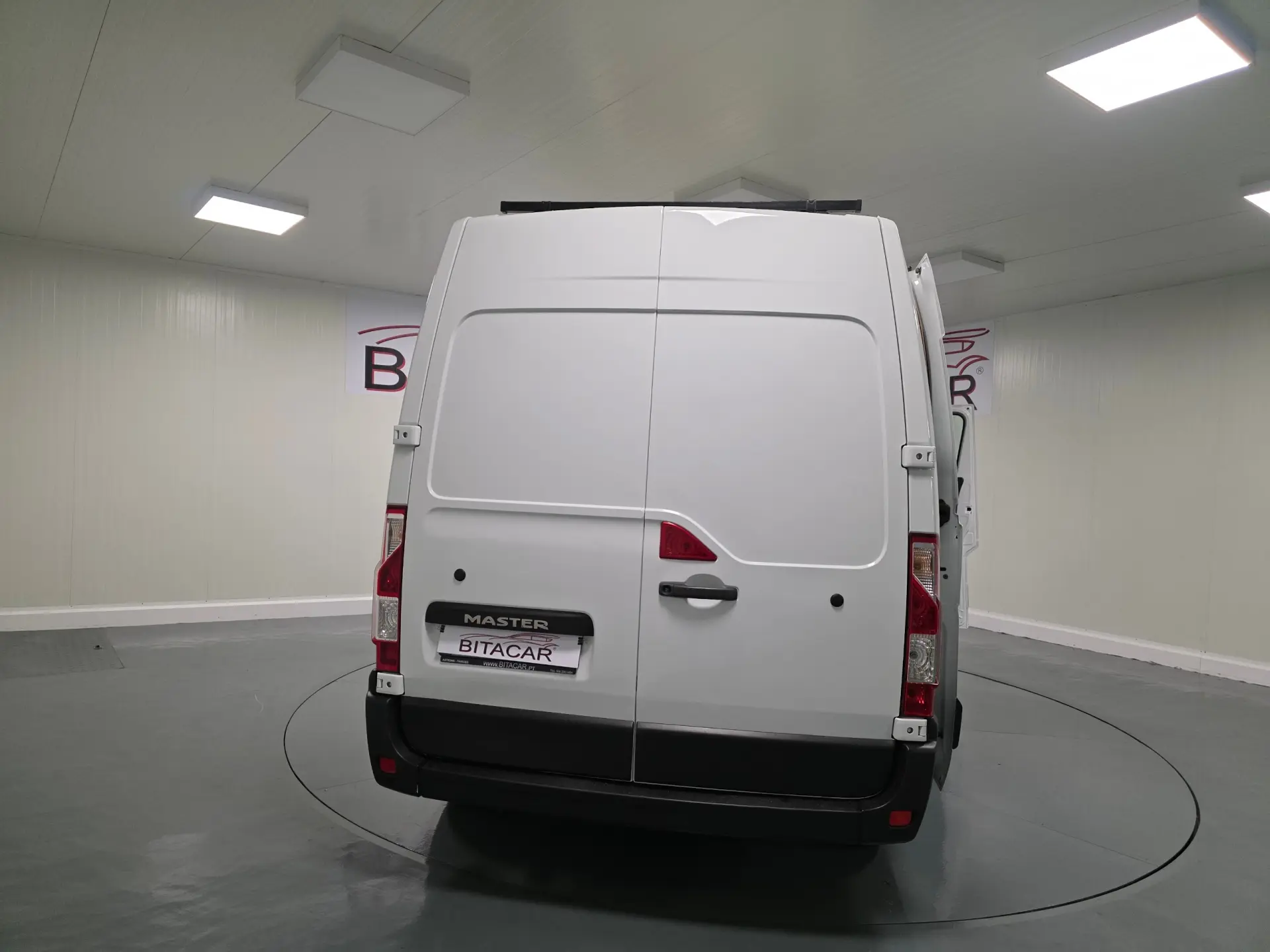 Renault Master 2.3 dCi L2H2 3.5T 55