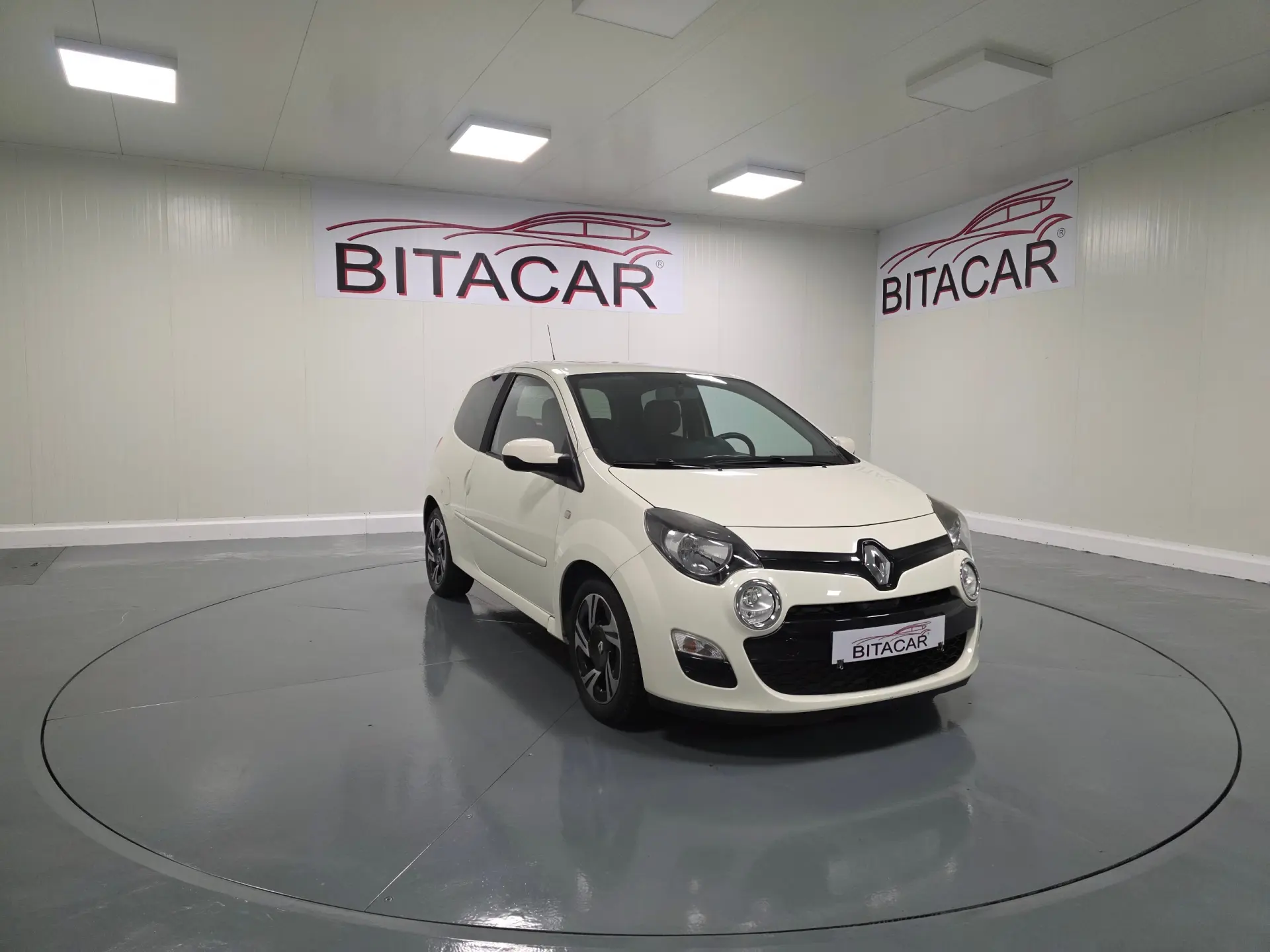 Renault Twingo 1.2 16V Dynamique 1