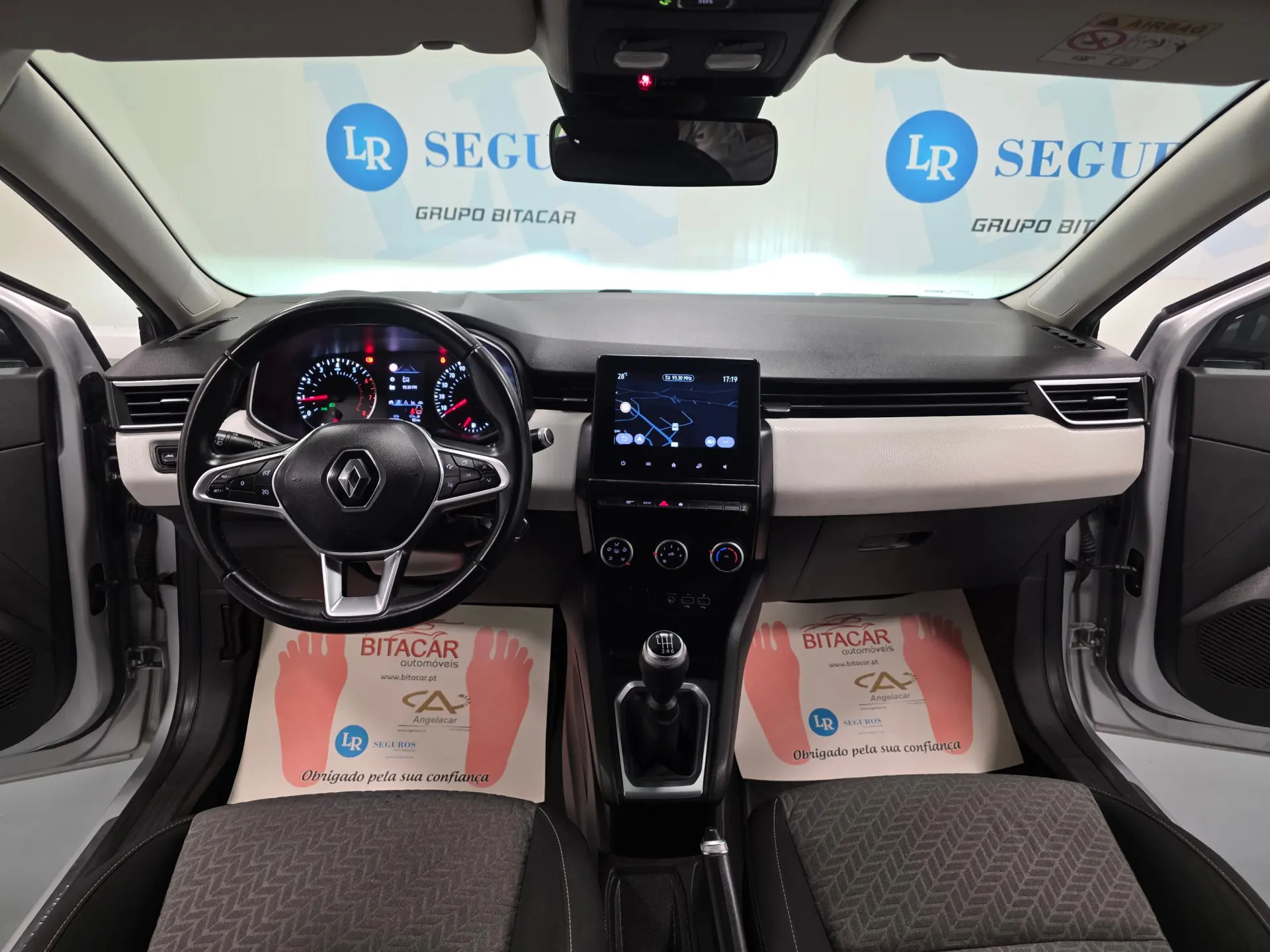 Renault Clio 1.0 TCE LIMITED 125