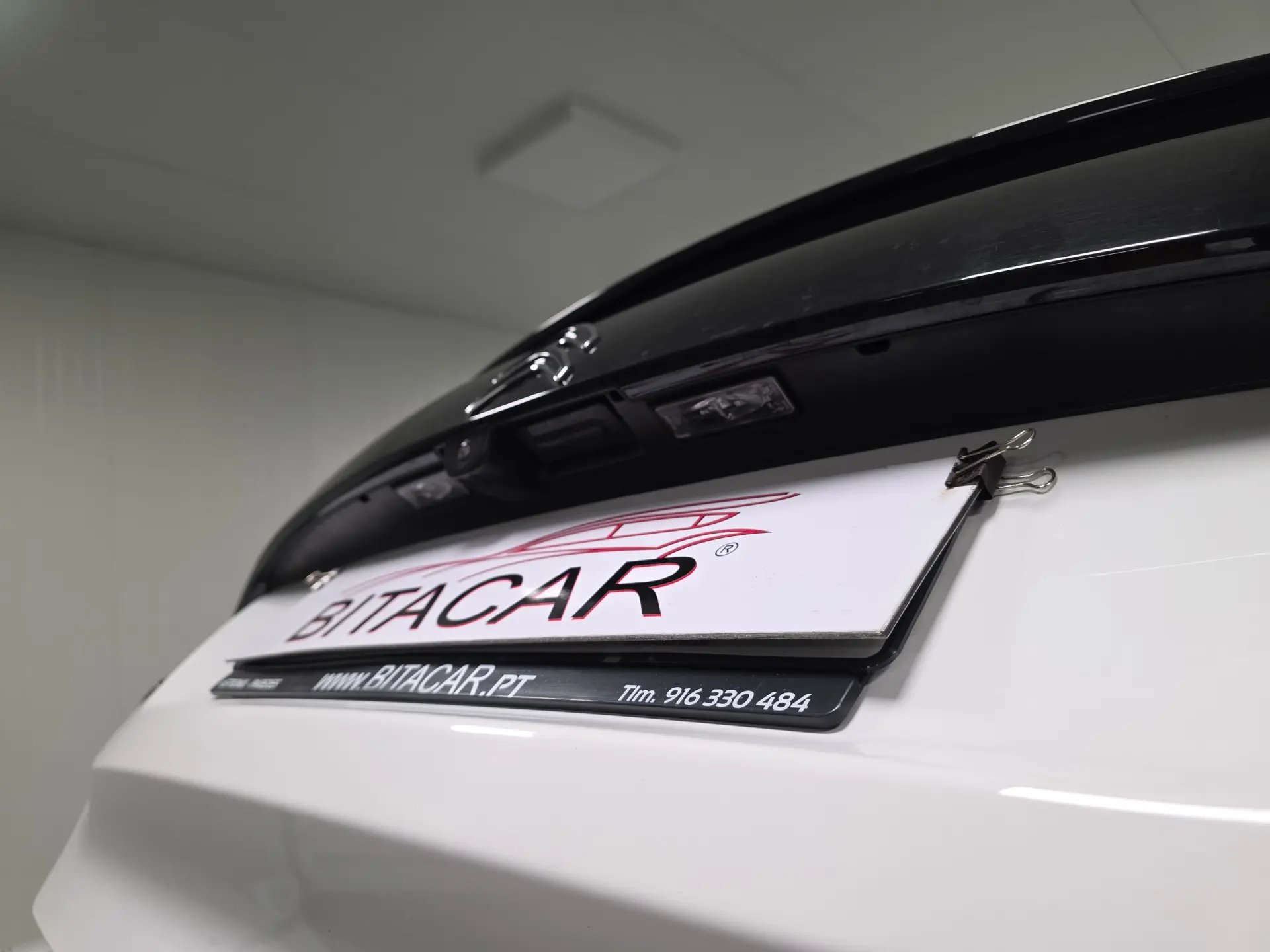 Citroen e-C4 SHINE 64