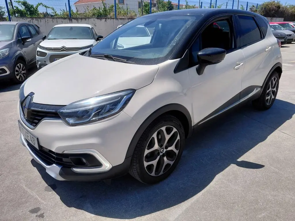 Renault Captur 1.5 DCI EXCLUSIVE 1