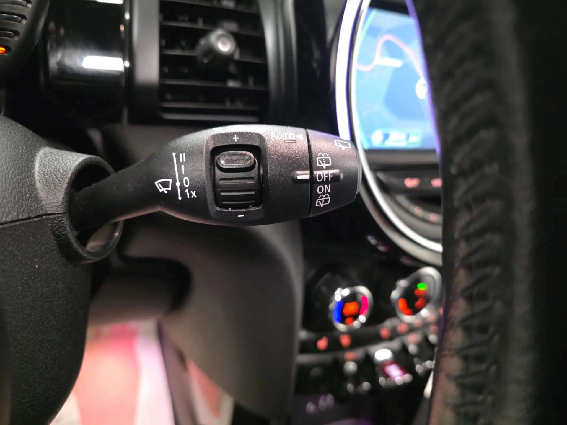 MINI 3 Portas Cooper D 77