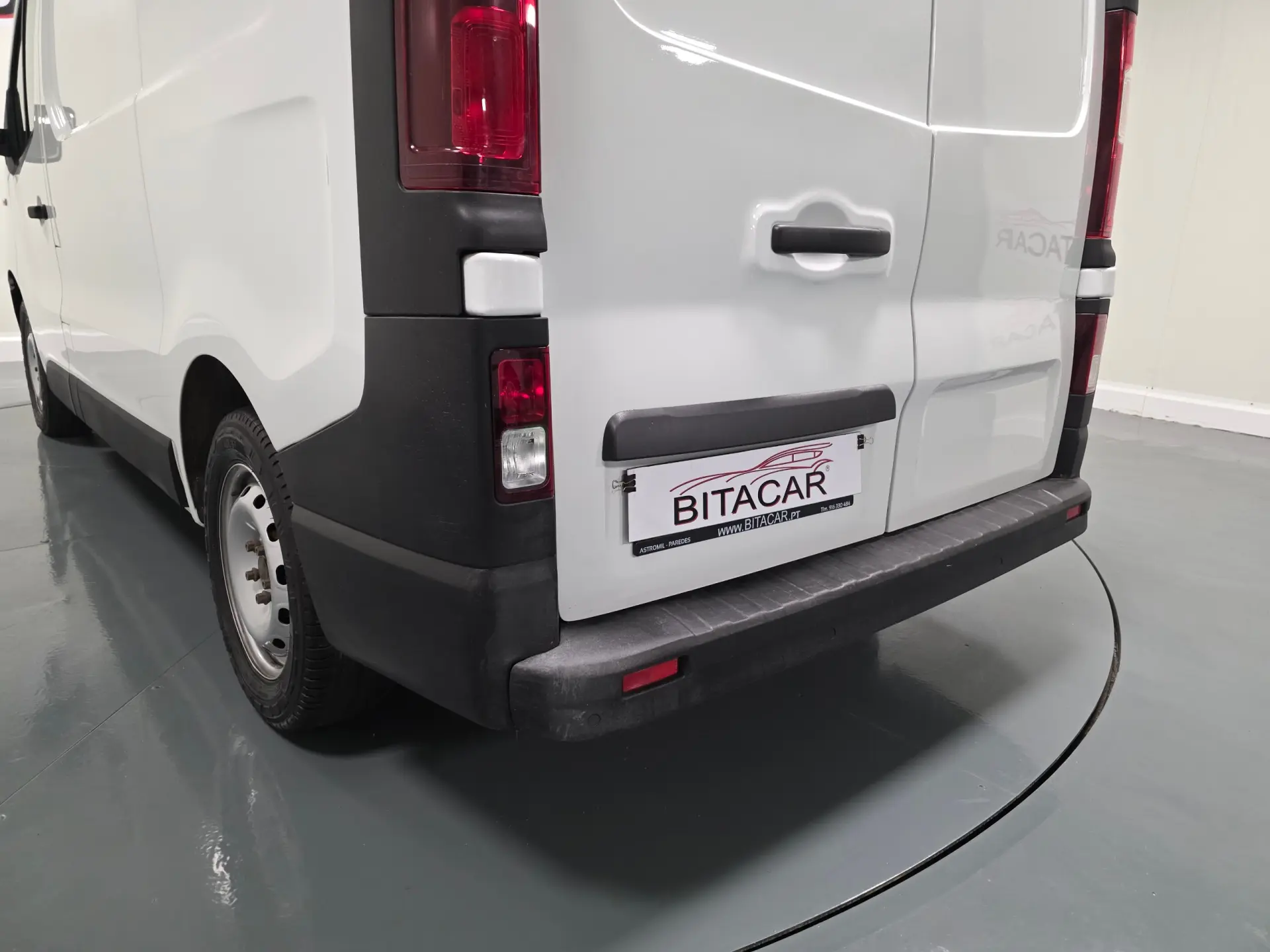 Renault Trafic 2.0 DCI L1H1 120CV IVA DEDUTIVEL 21