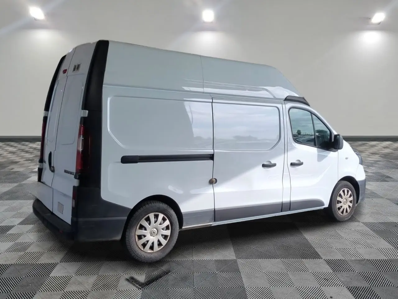 Renault Trafic TRAFIC L2H2 2.0 DCI 145CV 4