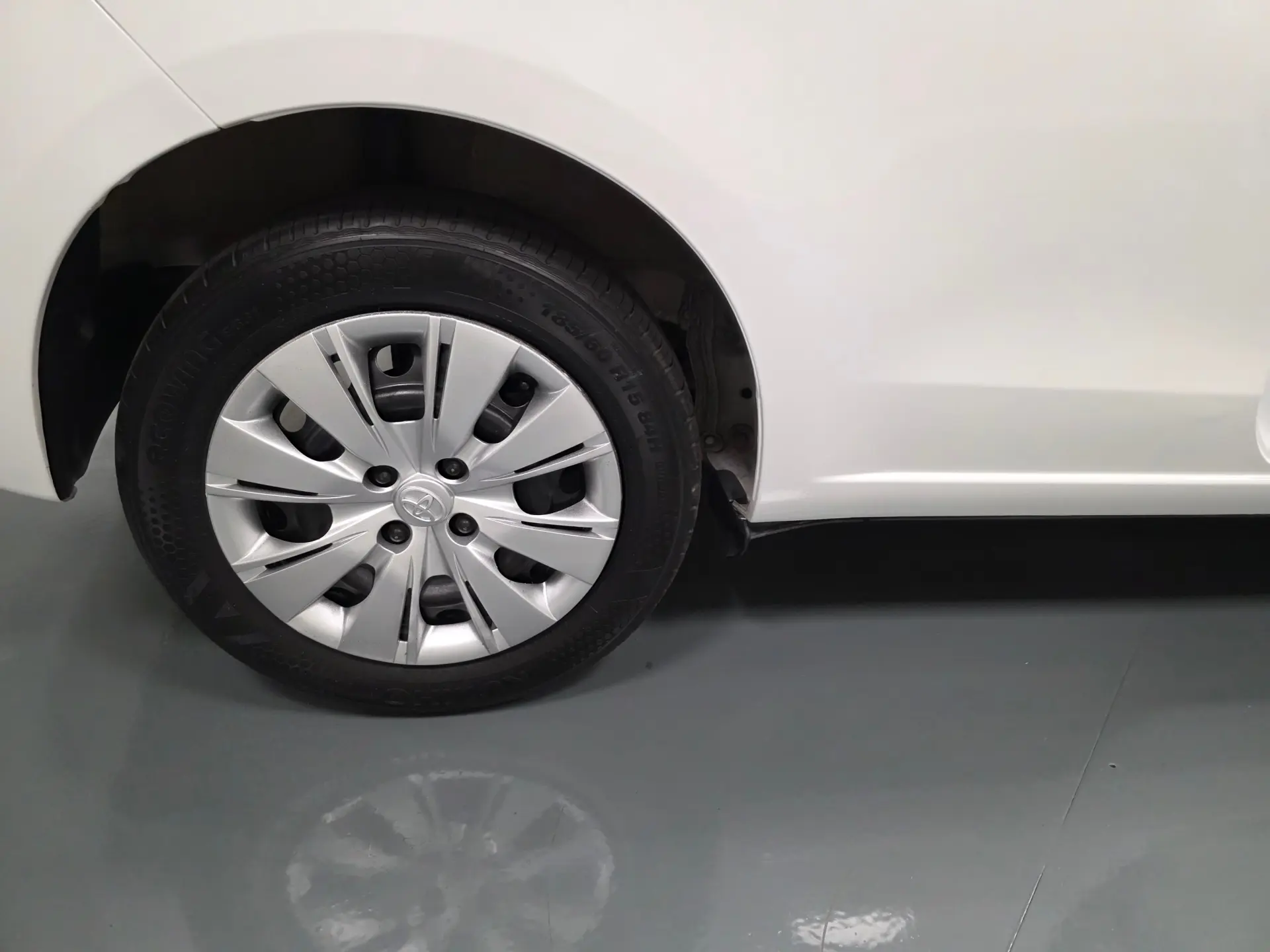 Toyota Yaris BIZZ 1.4 D-4D 90CV IVA DEDUTIVEL 73