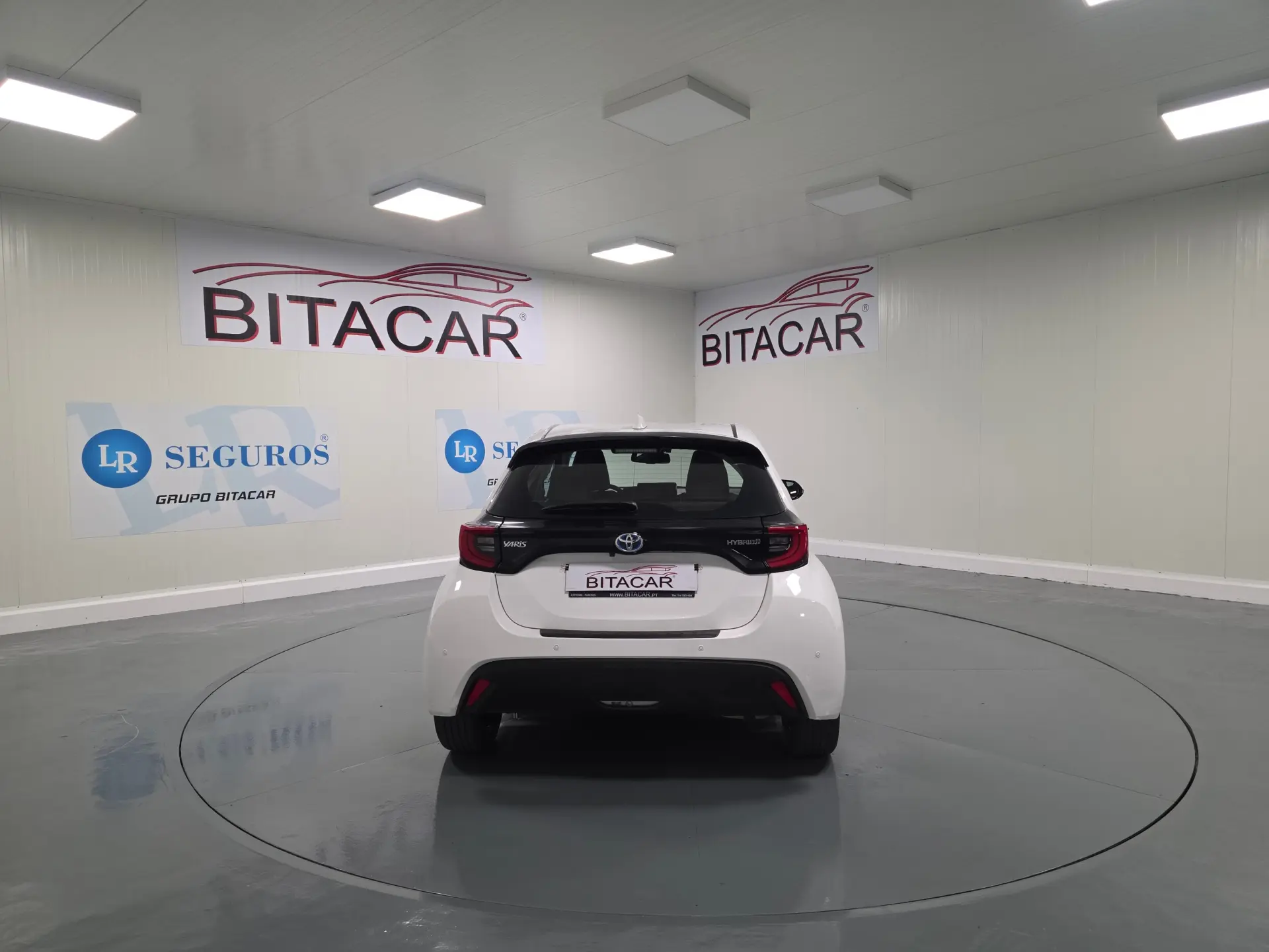Toyota Yaris 1.5 HDF EXCLUSIVE 34