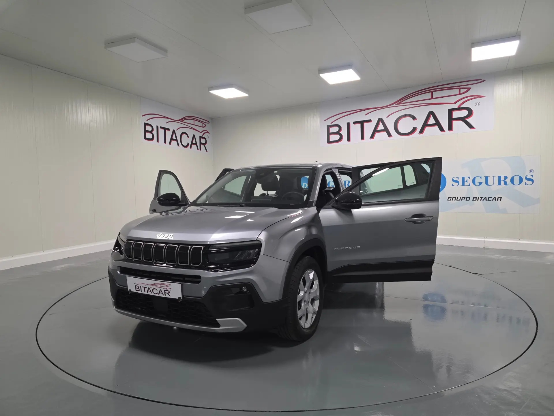 Jeep Avenger 1.2 GSE T3 Altitude 16