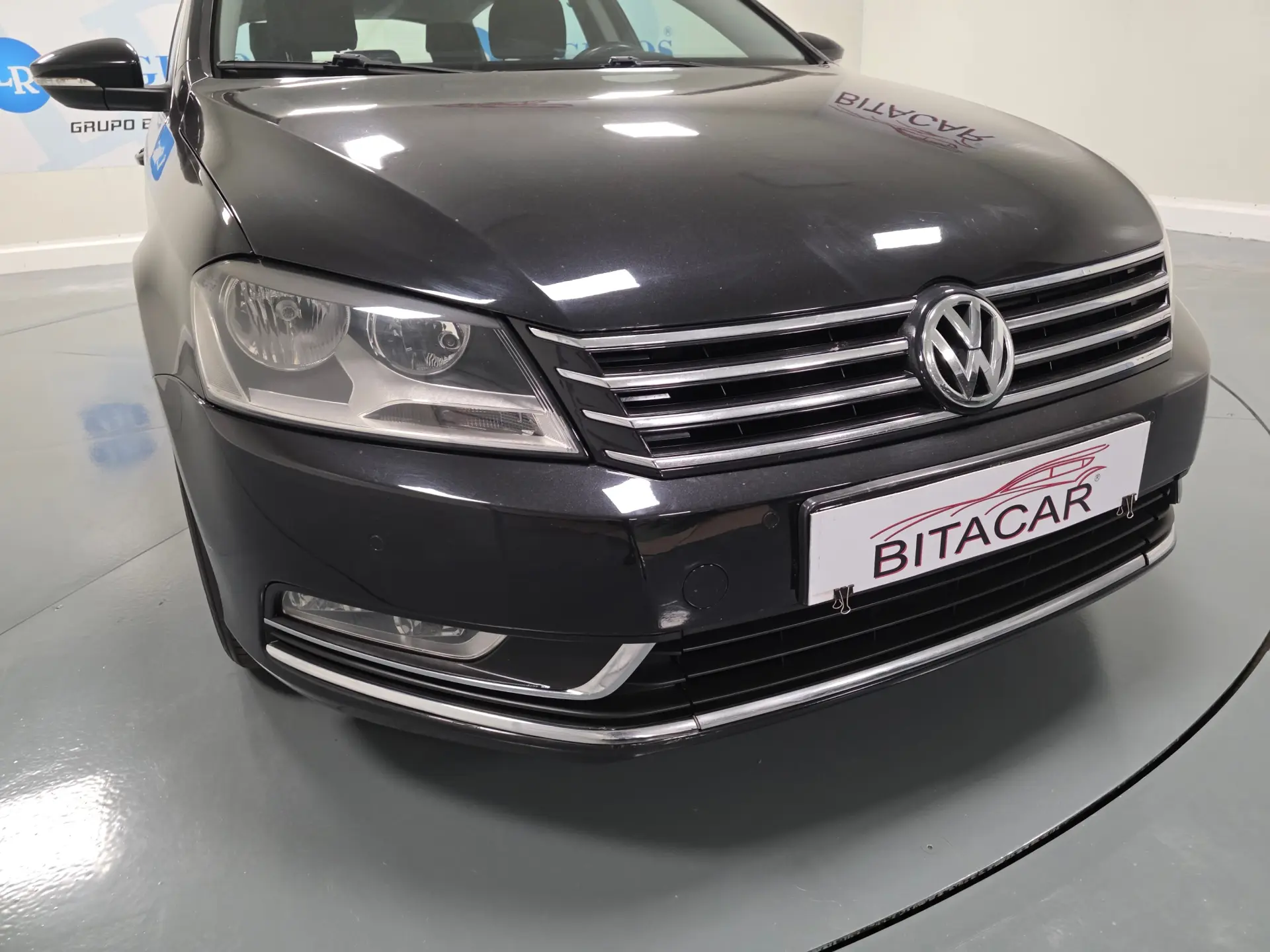 Volkswagen Passat 1.6 TDI Confortline 6
