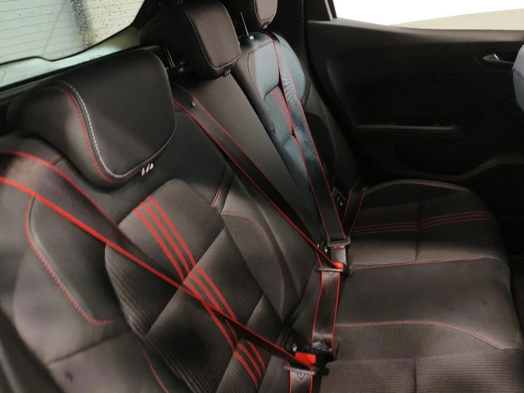 Renault Clio 1.5 DCI RS LINE 12