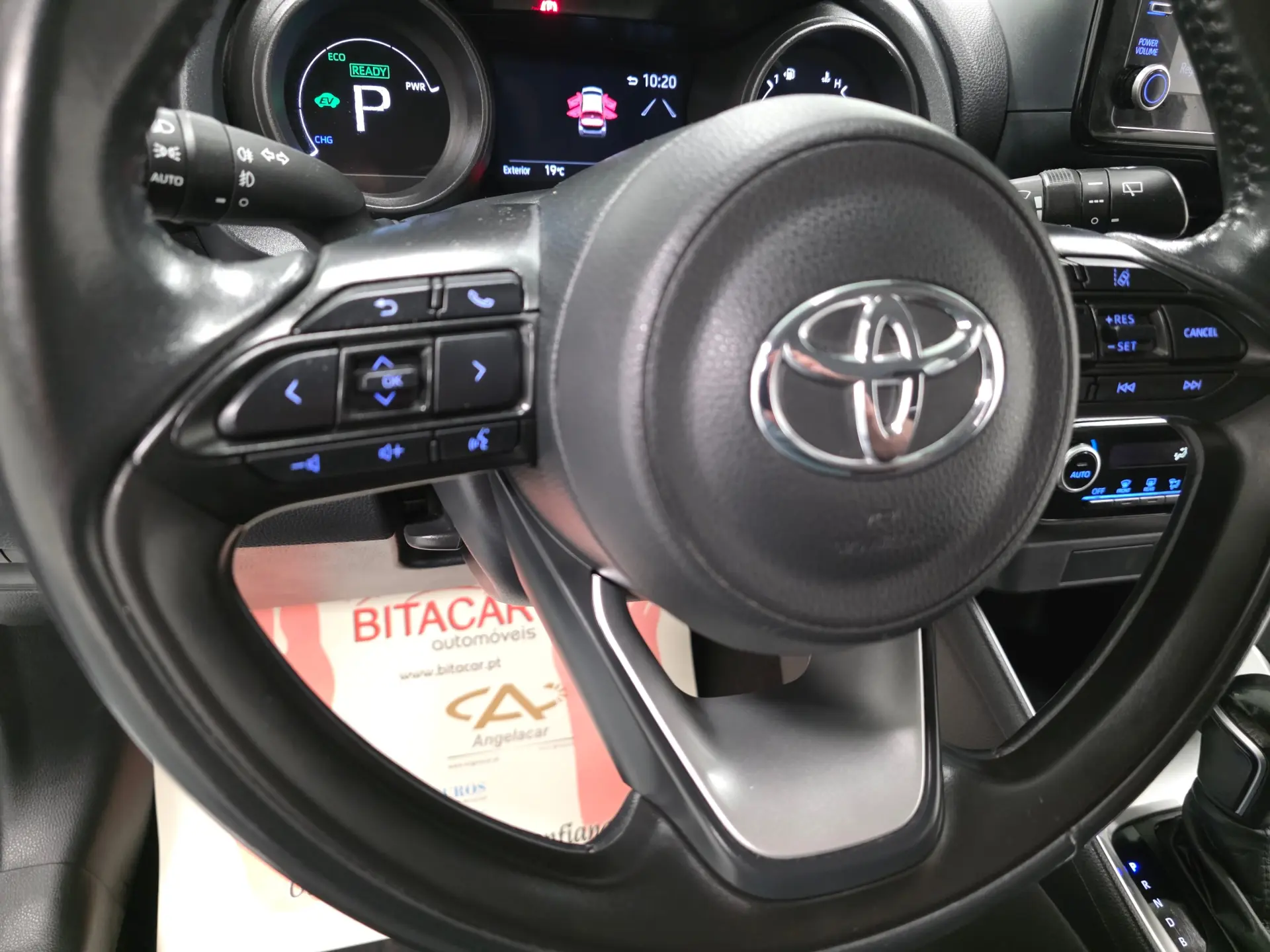 Toyota Yaris 1.5 HDF EXCLUSIVE 106