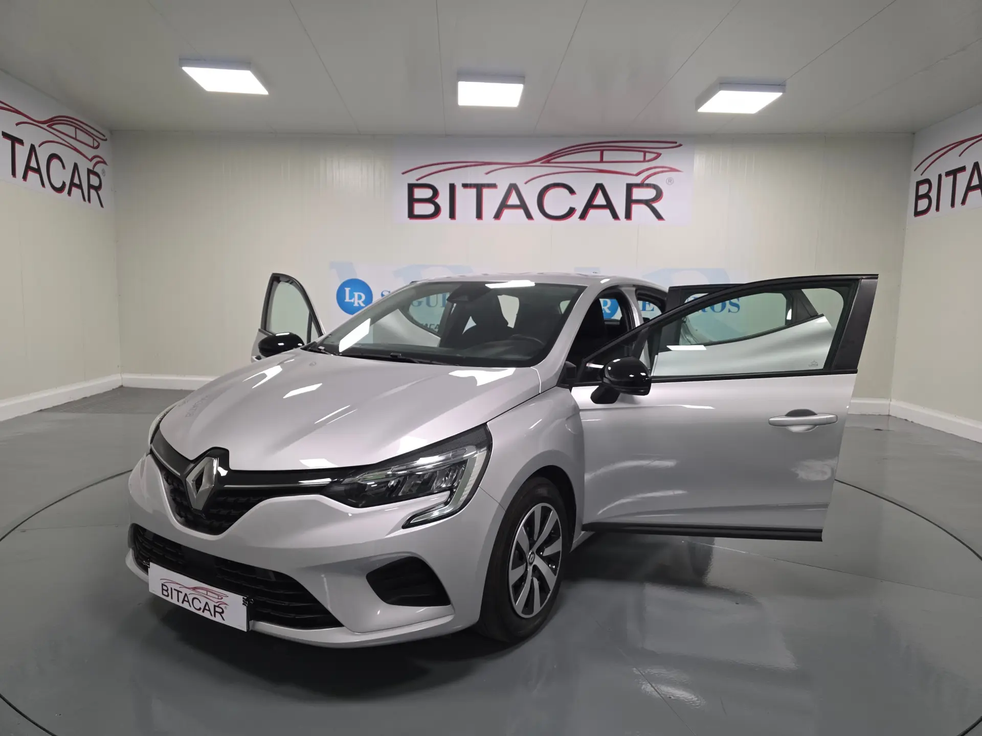Renault Clio 1.0 TCe Evolution 42