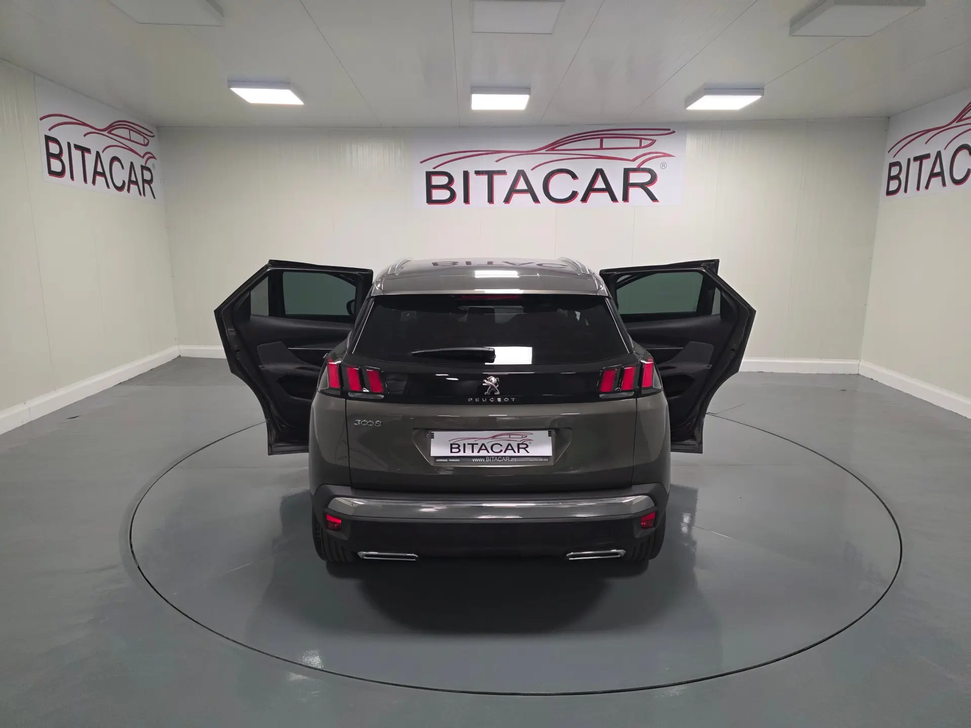 Peugeot 3008 1.5 BLUEHDI ACTIVE 62