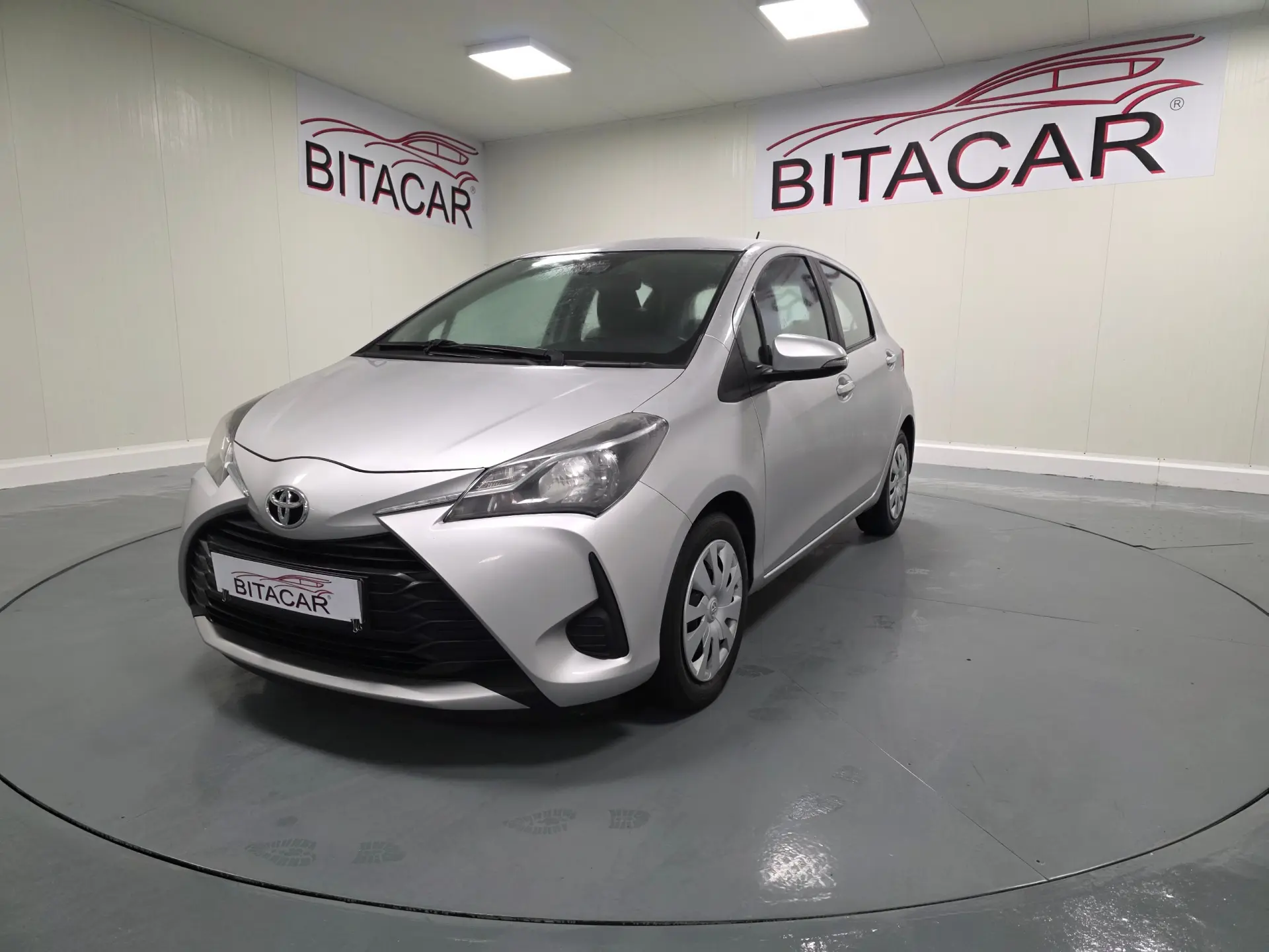 Toyota Yaris 1.4 D-4D ACtive+AC 11