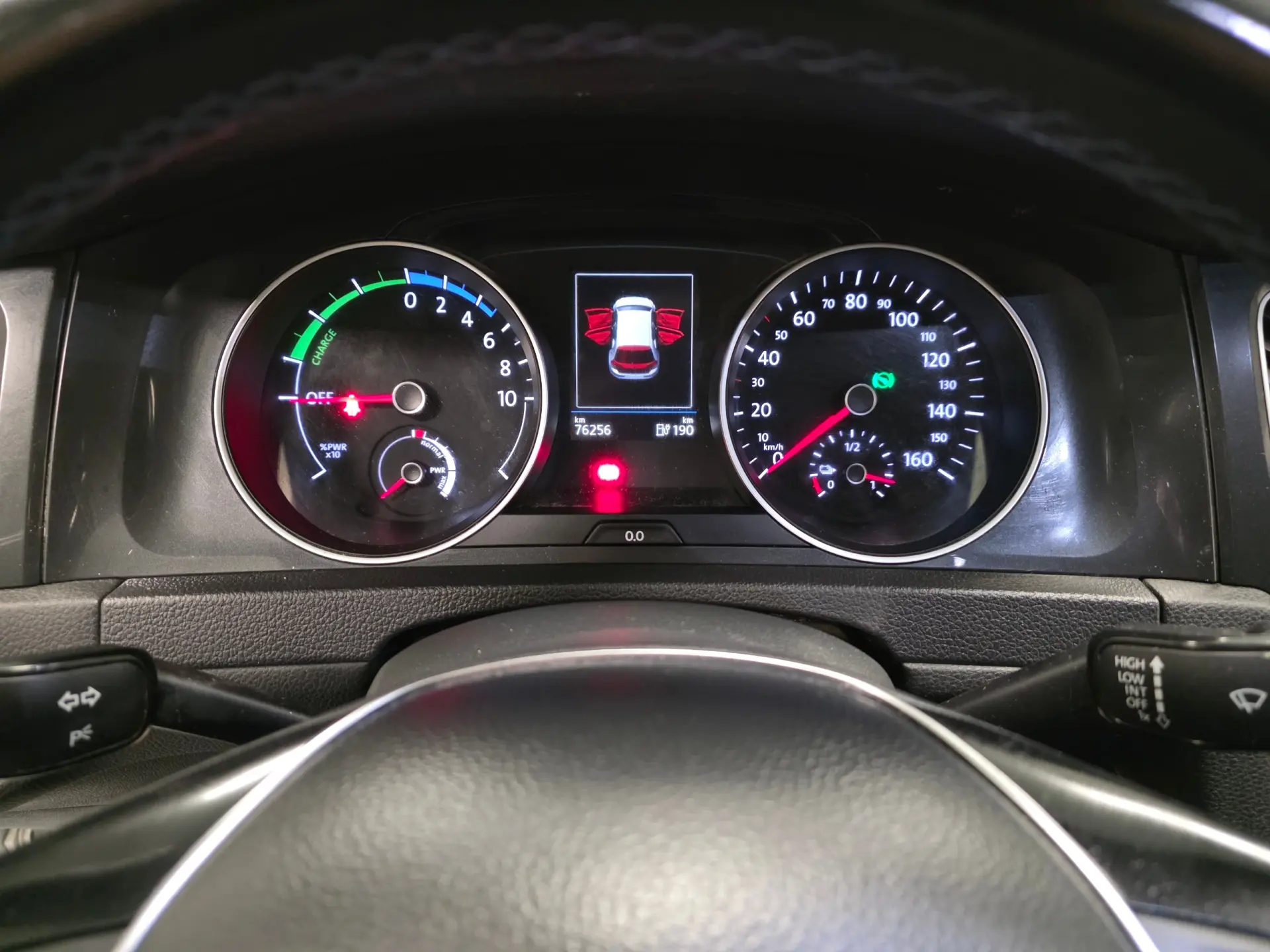 Volkswagen e-Golf AC/DC 62