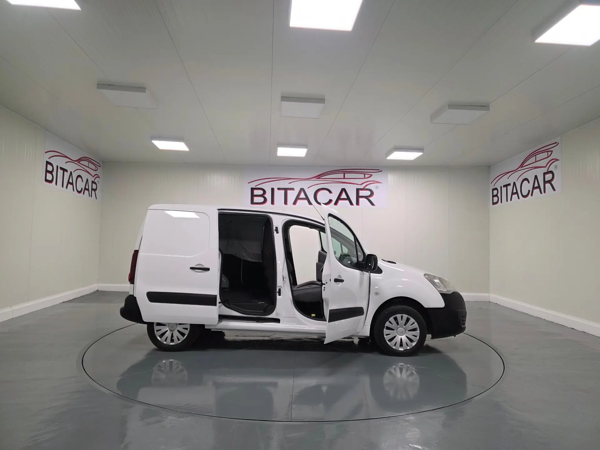Citroën Berlingo 1.6 HDI IVA DEDUTIVEL 54
