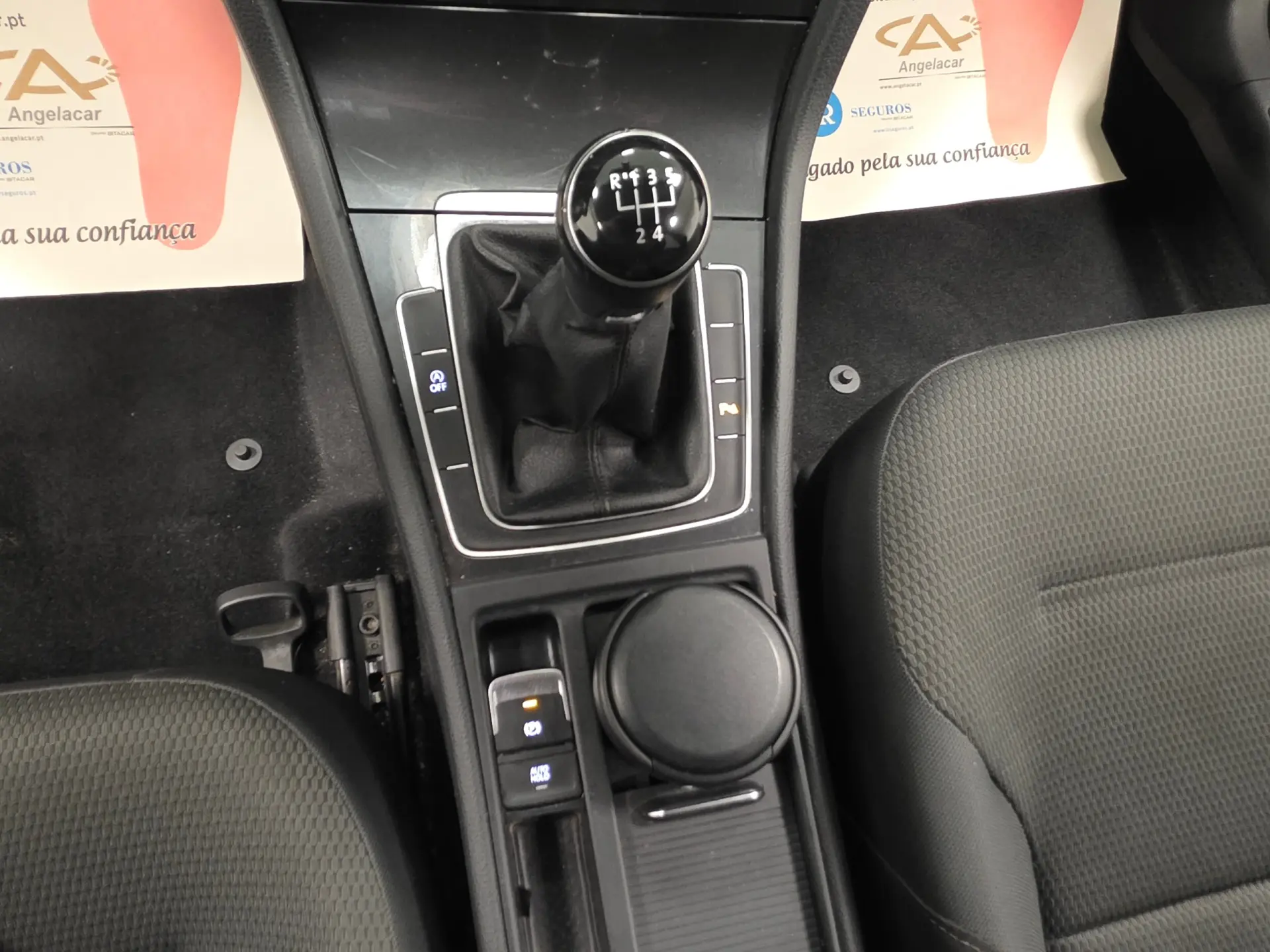 Volkswagen Golf 1.6 TDI CONFORTLINE 107