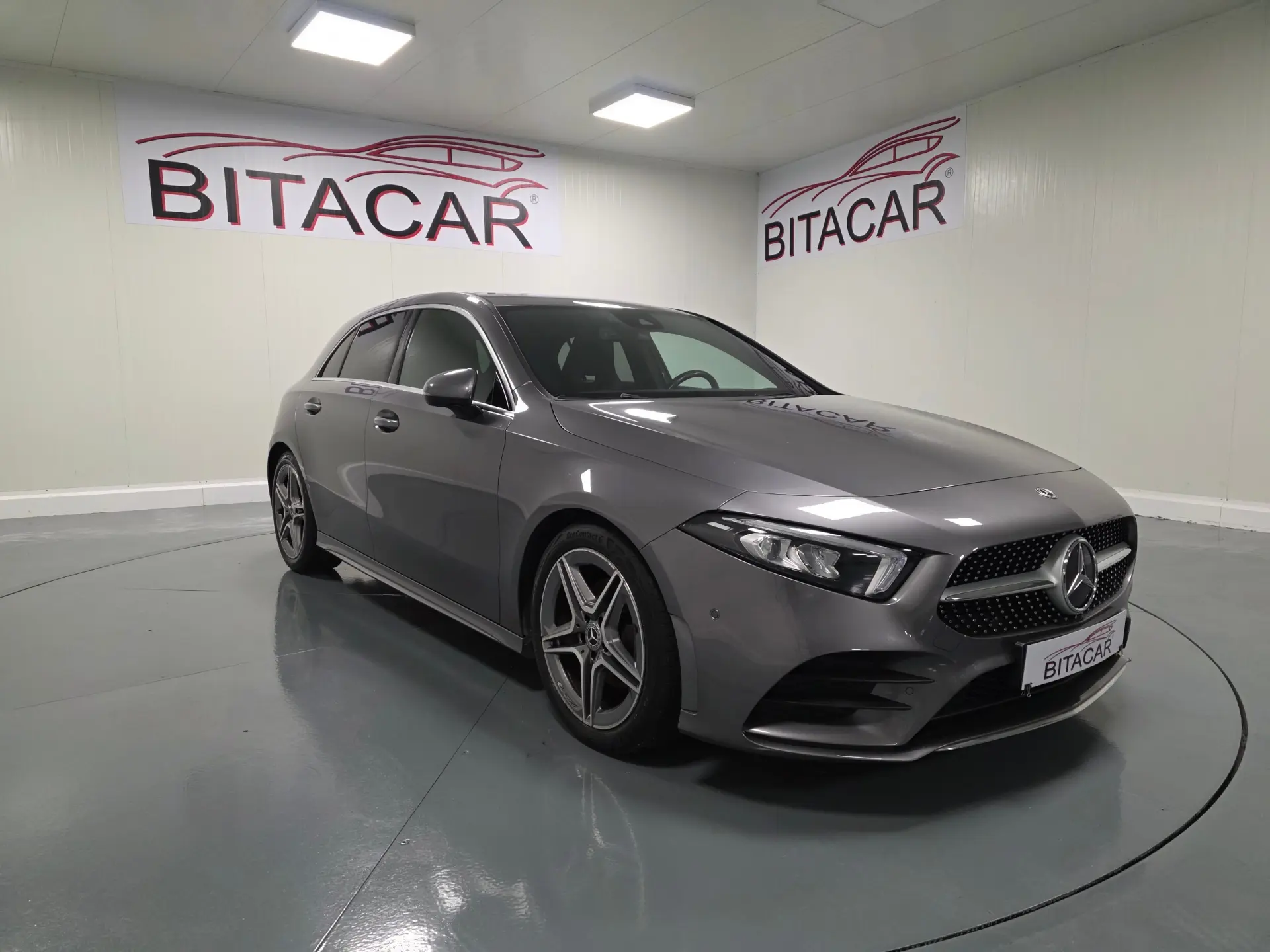 Mercedes-Benz A 180 d AMG Line Aut. 3
