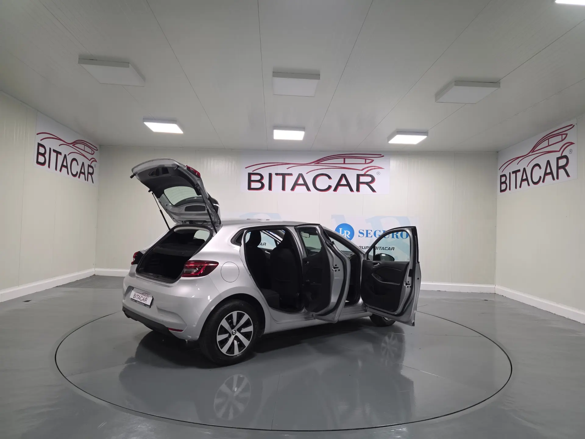 Renault Clio 1.0 TCe Evolution 56