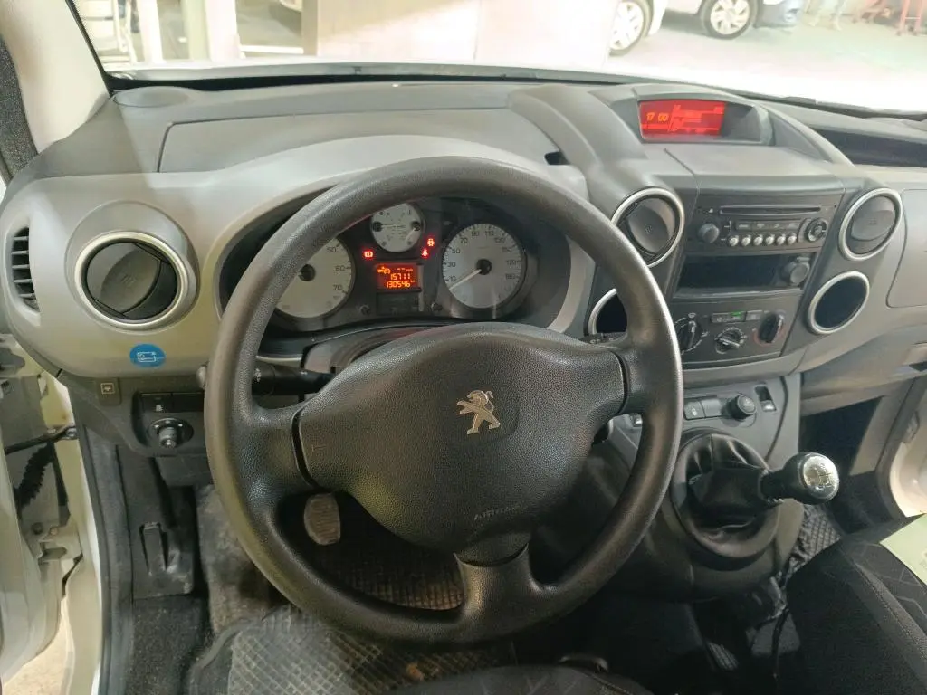 Peugeot Partner TEPEE 1.6 BLUEHDI 5 LUGARES 9