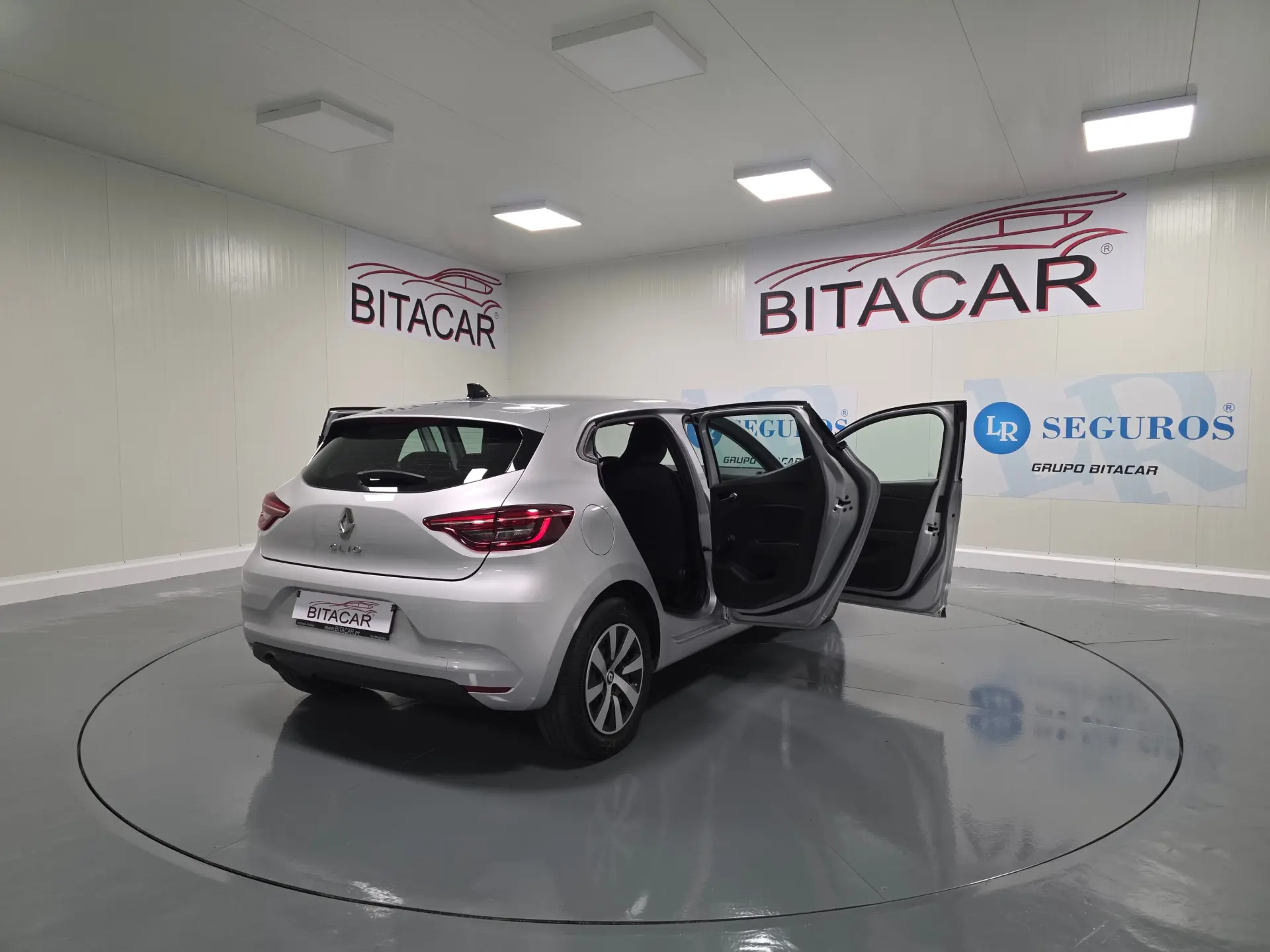 Renault Clio 1.0 TCe Evolution 51