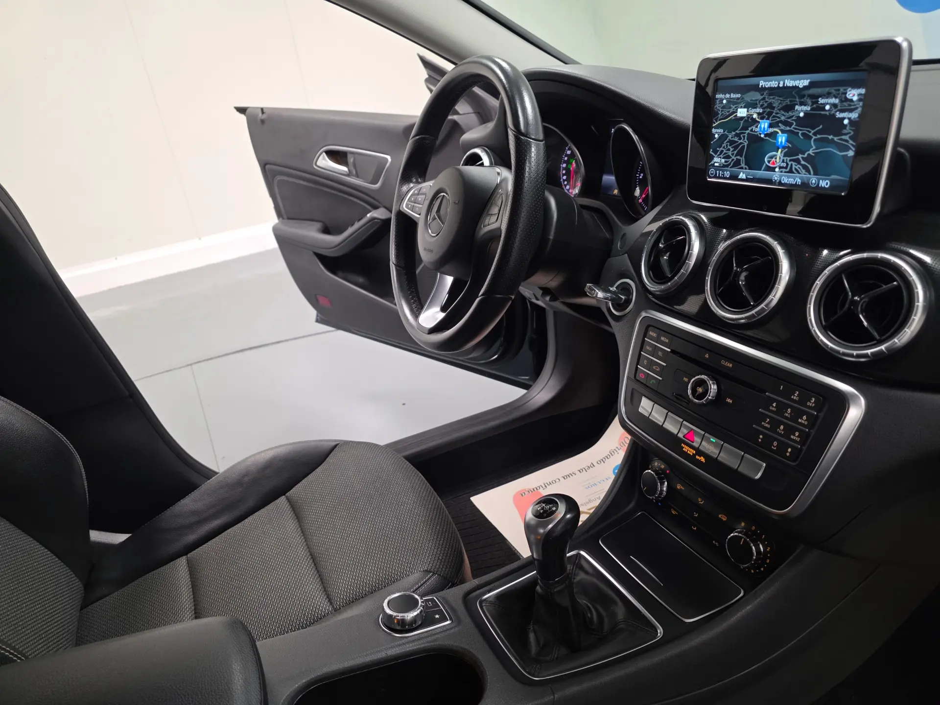 Mercedes-Benz CLA 180 d Shooting Brake Urban 71