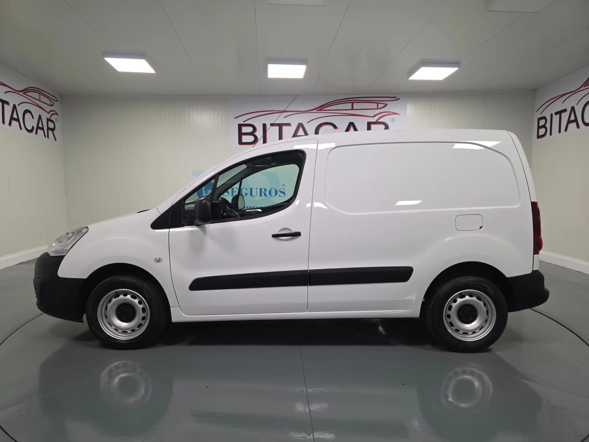 Peugeot Partner 1.6 HDI L1 PACK CD CLIM 16