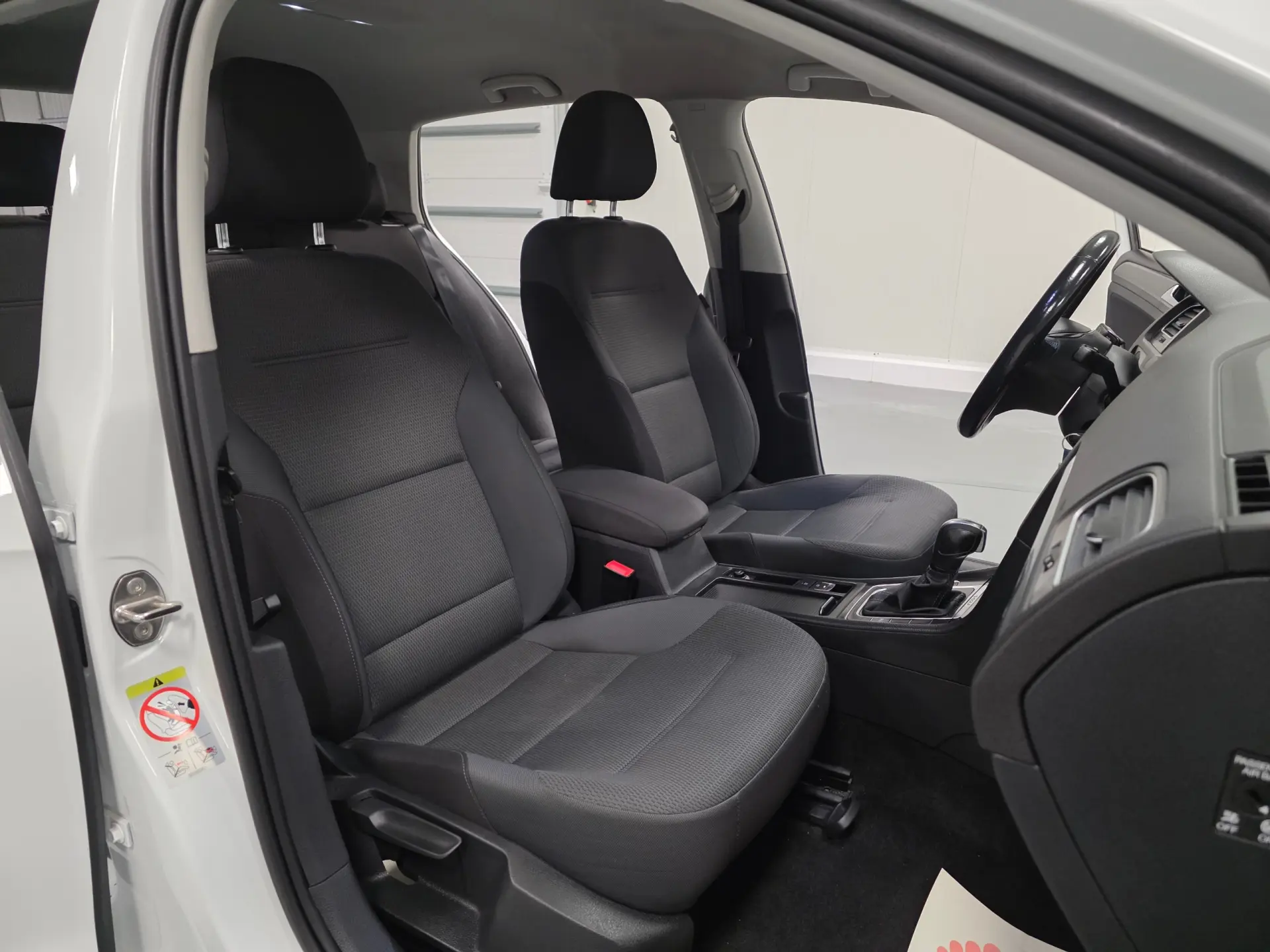 Volkswagen e-Golf AC/DC 43