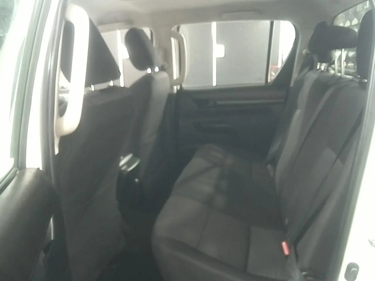 Toyota Hilux 2.4 D-4D 4WD CD CH 3