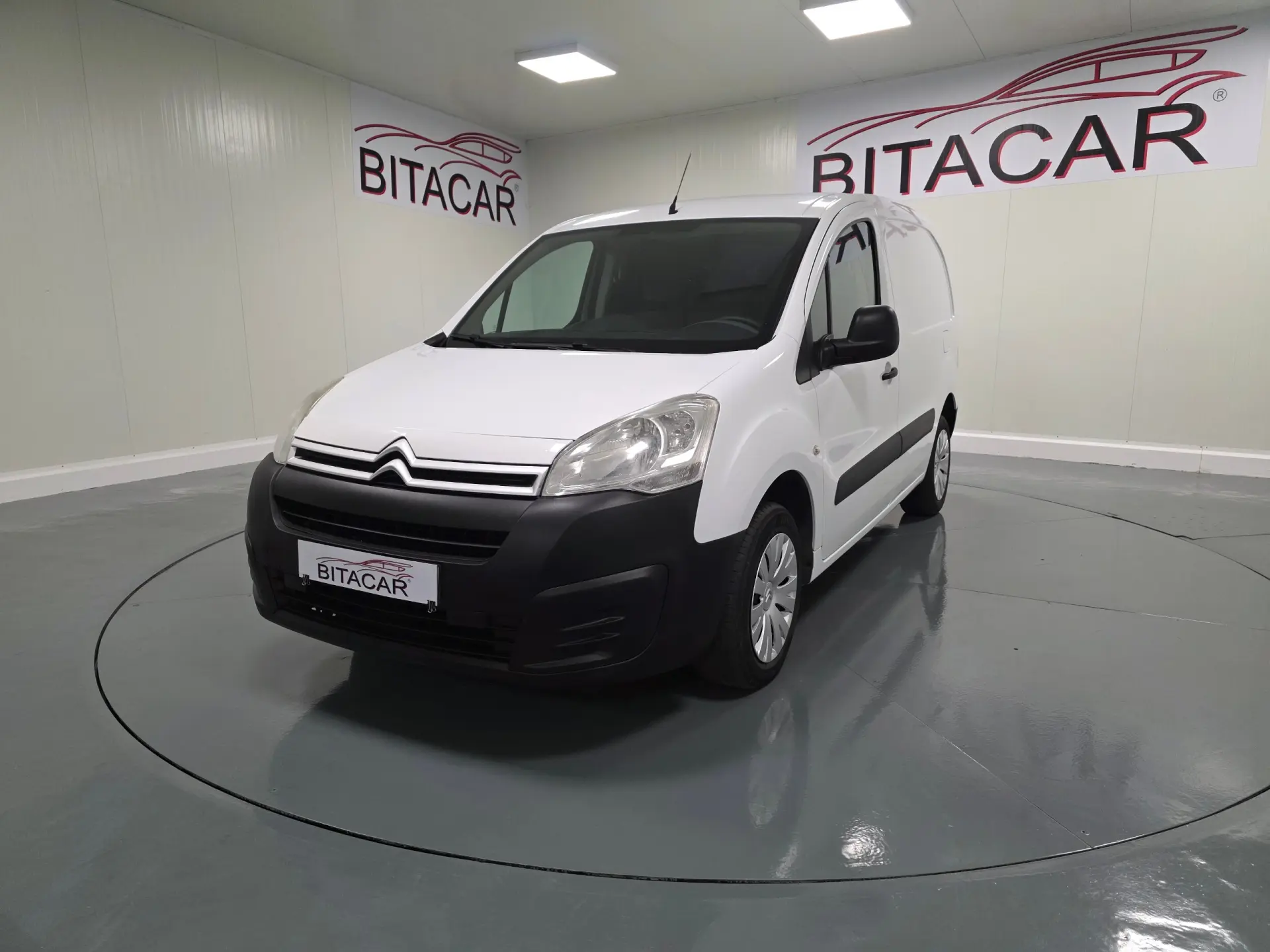Citroën Berlingo 1.6 HDI IVA DEDUTIVEL 8