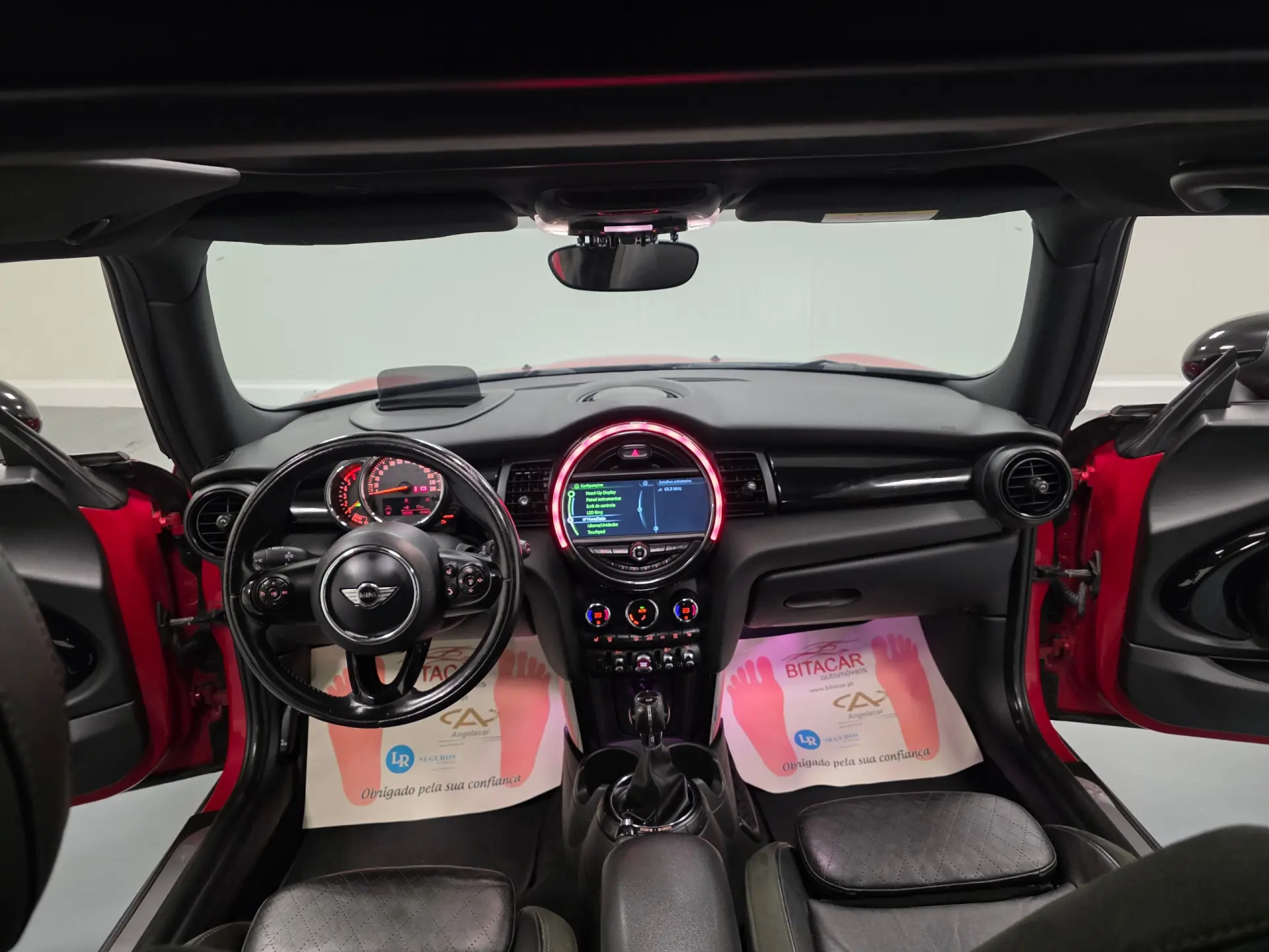 MINI 3 Portas Cooper D 121