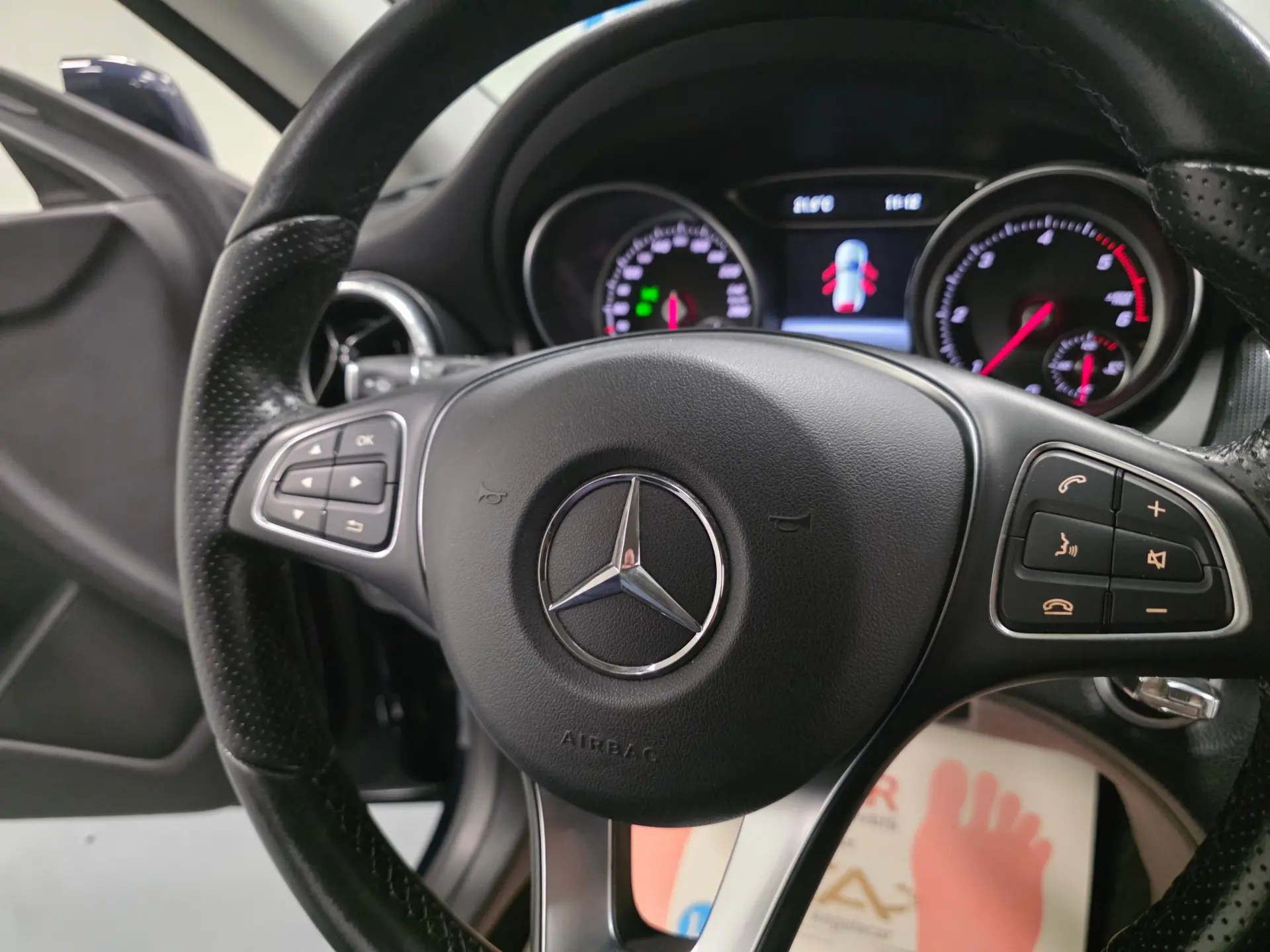 Mercedes-Benz CLA 180 d Shooting Brake Urban 85