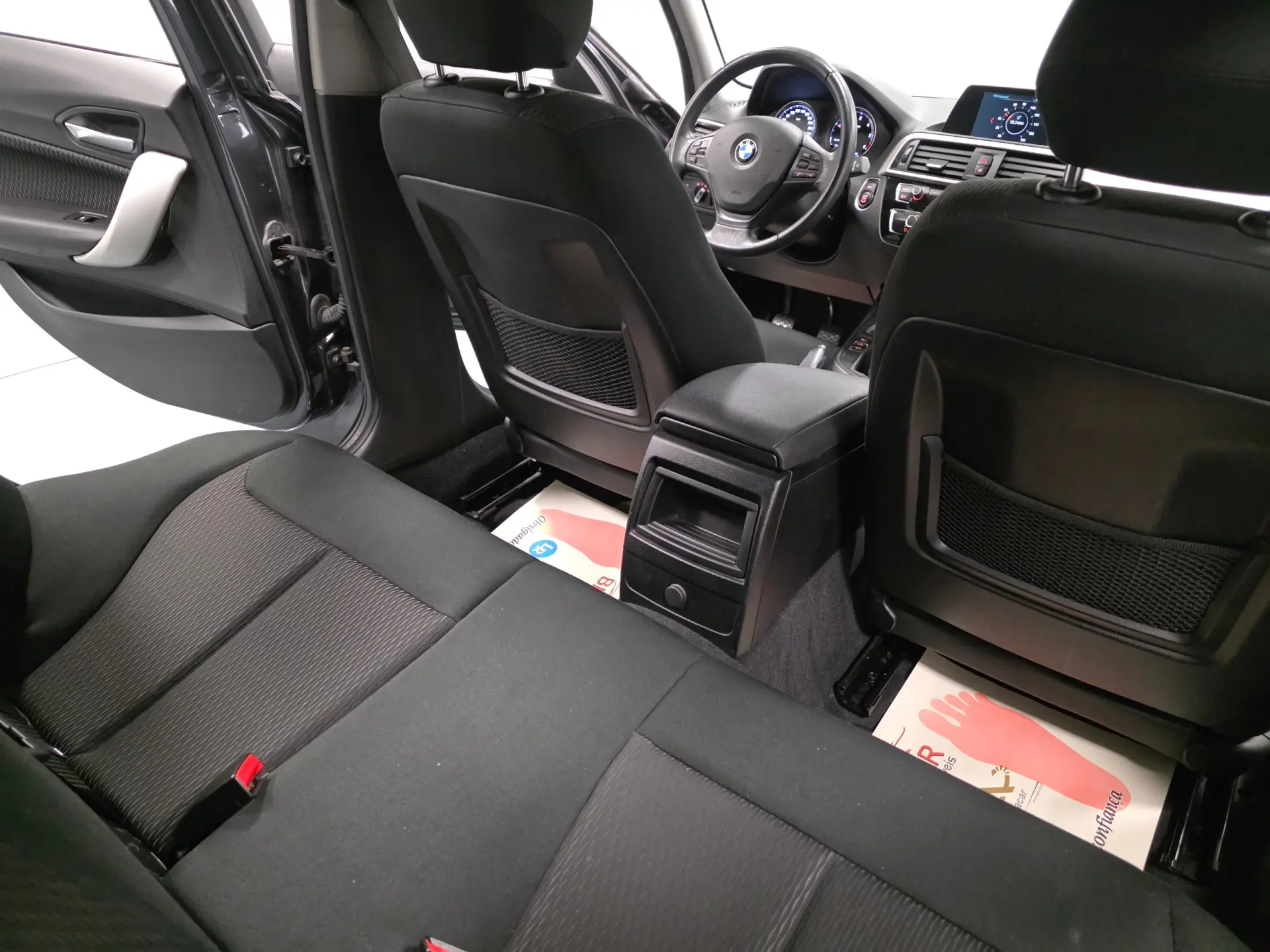 BMW 116 d Advantage 12