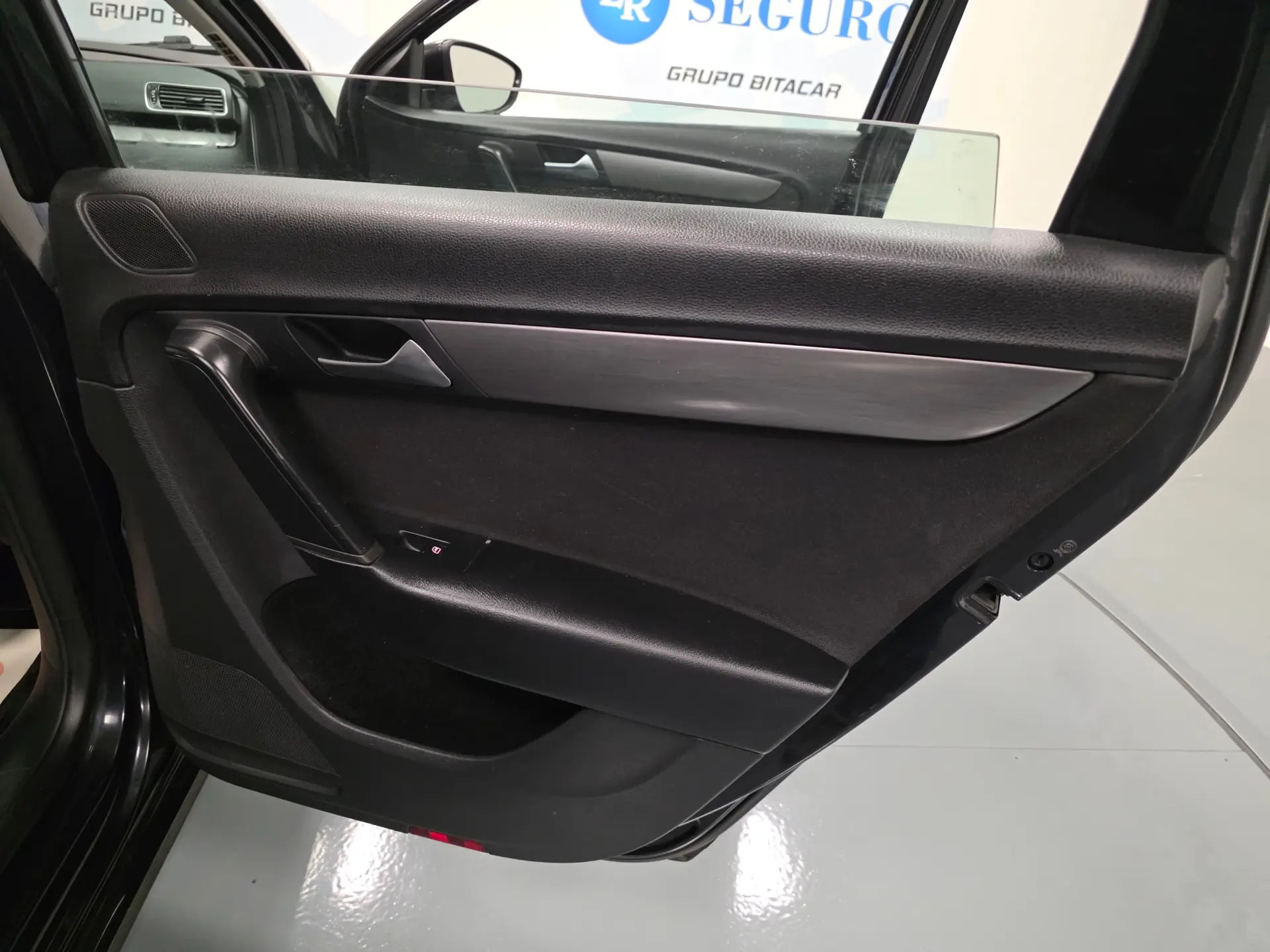 Volkswagen Passat 1.6 TDI Confortline 62