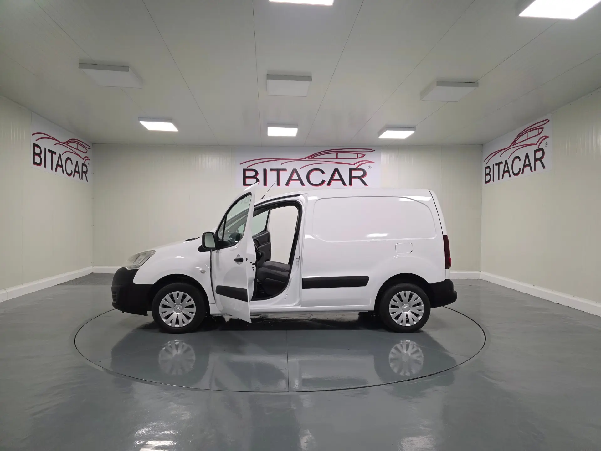 Citroën Berlingo 1.6 HDI IVA DEDUTIVEL 44
