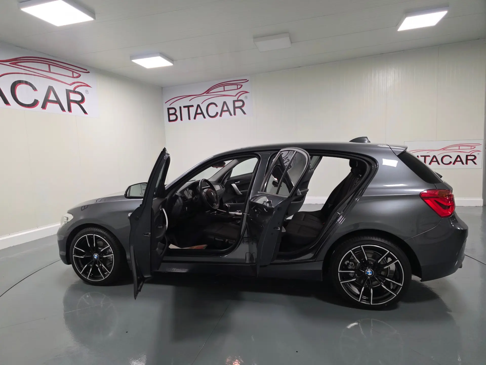 BMW 116 d Advantage 5