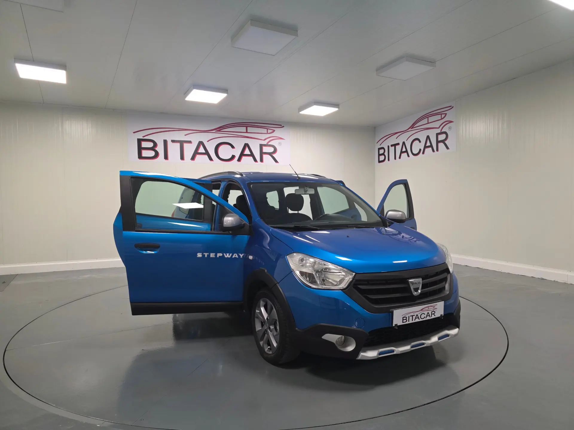 Dacia Lodgy 1.5 dCi Stepway 7L 39