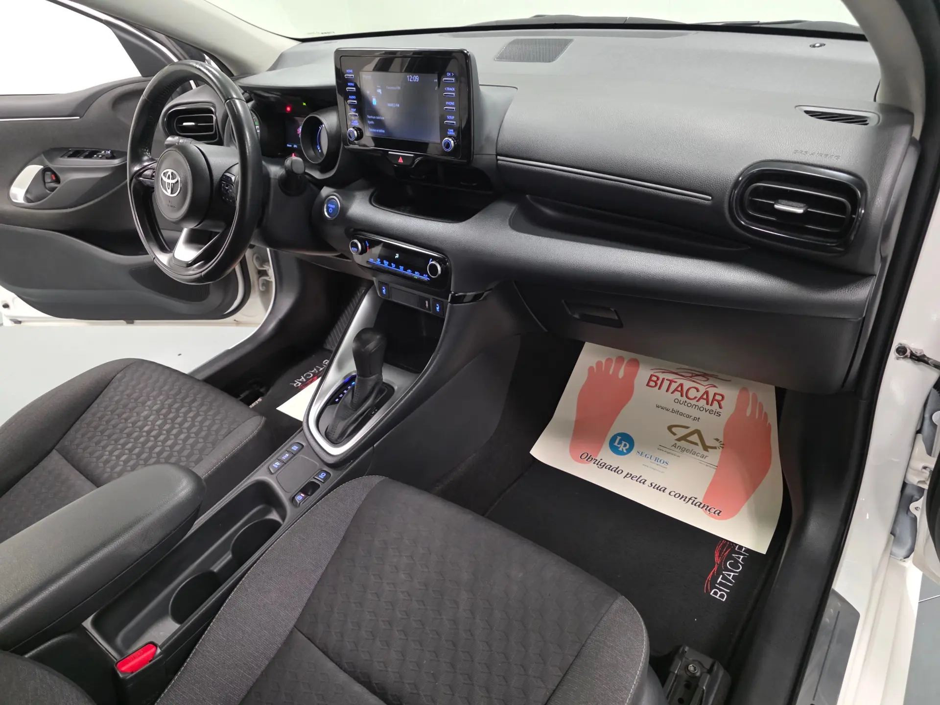 Toyota Yaris 1.5 HDF EXCLUSIVE 80