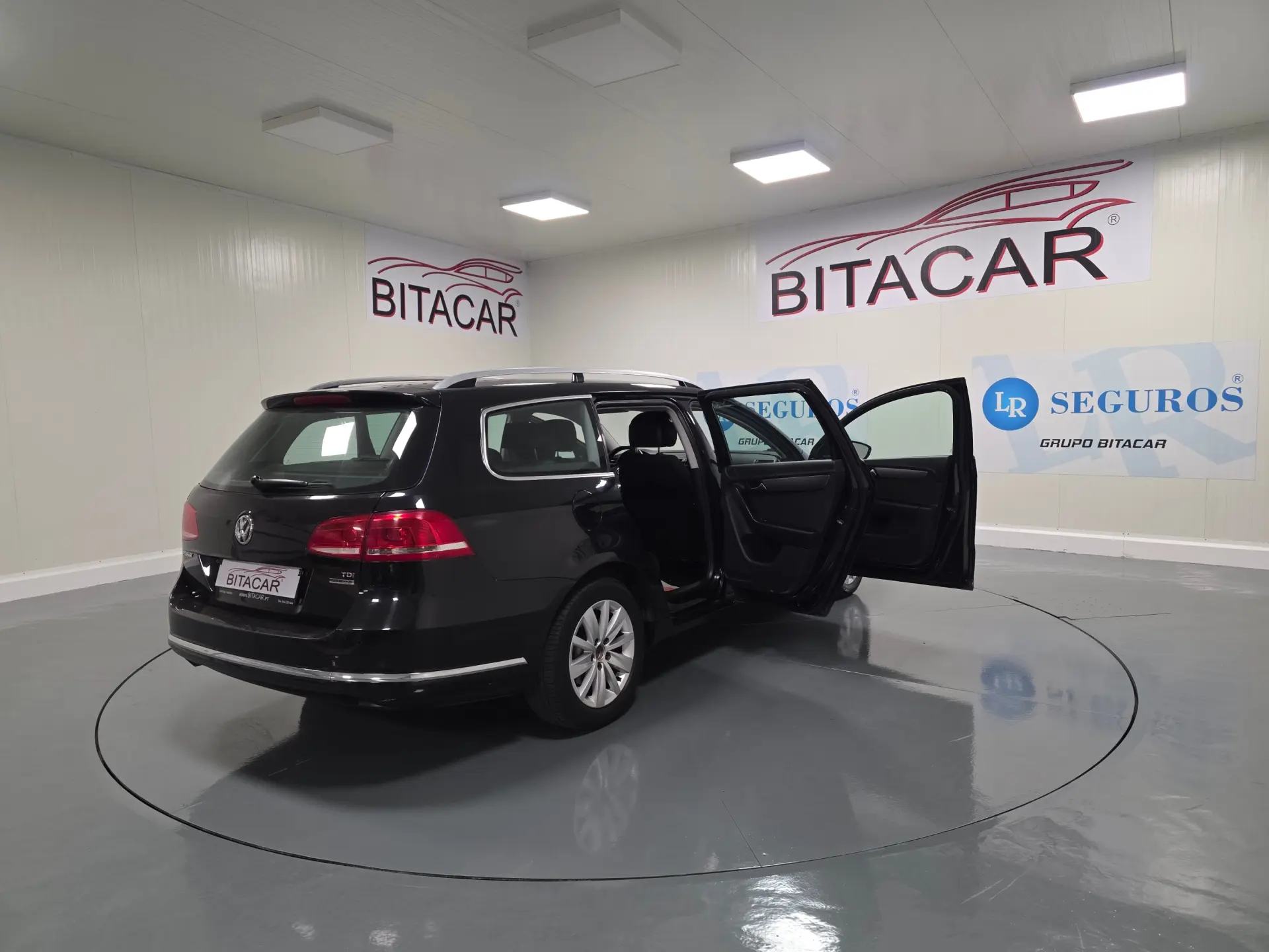 Volkswagen Passat 1.6 TDI Confortline 46