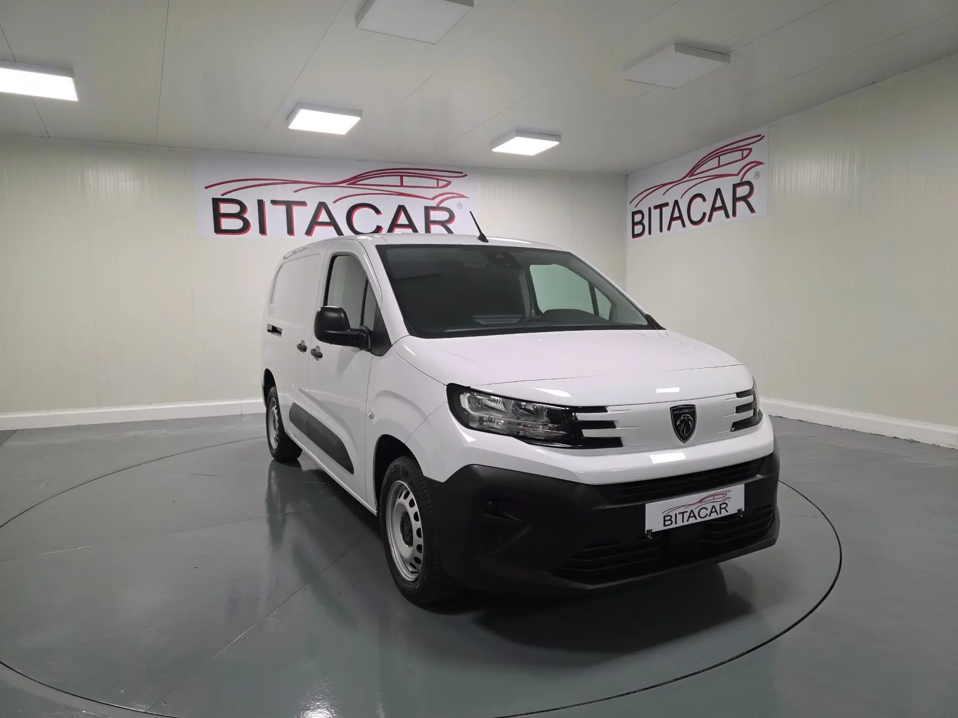 Peugeot Partner 1.5 BLUEHDI 100CV LONGA CAMARA TRASEIRA 1