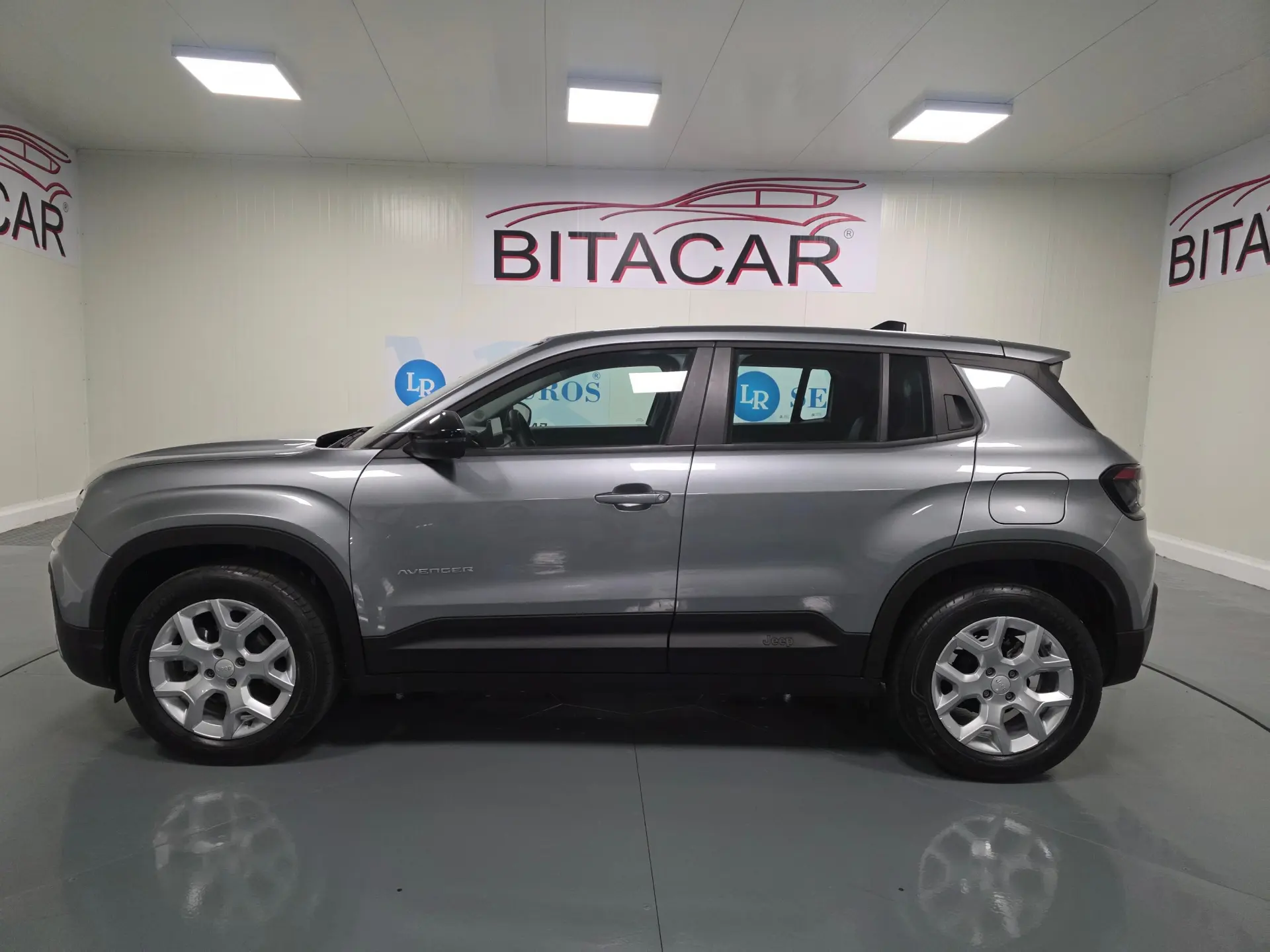 Jeep Avenger 1.2 GSE T3 Altitude 19