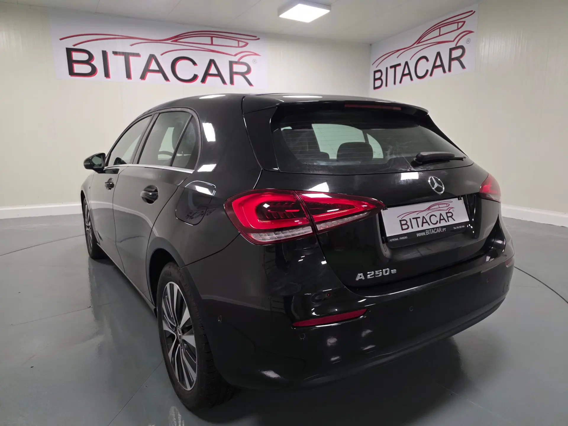 Mercedes-Benz A 250 e Style Plus 27