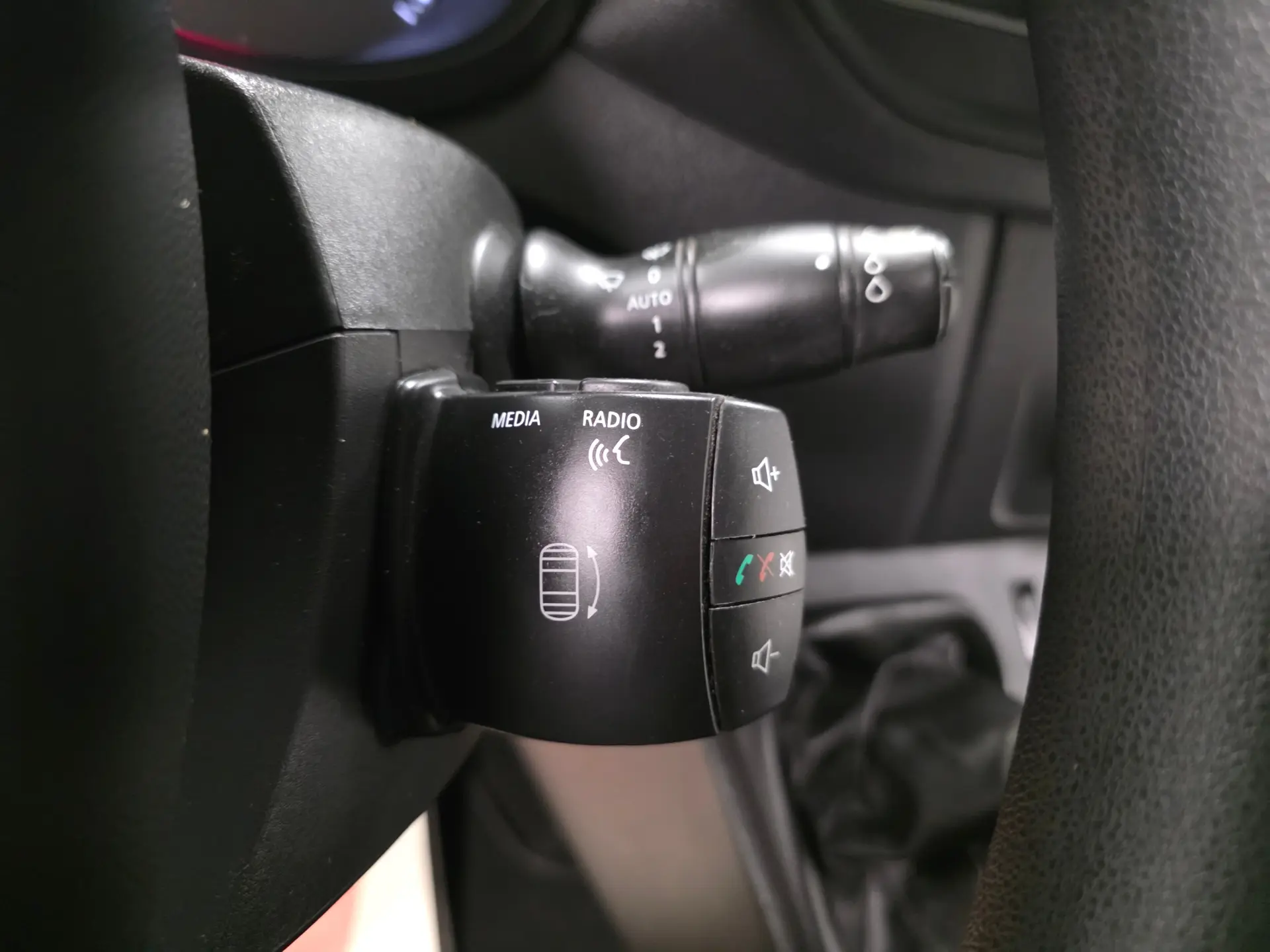 Renault Master L2H2 135CV GPS CAM TRASEIRA IVA DEDUTIVEL 80