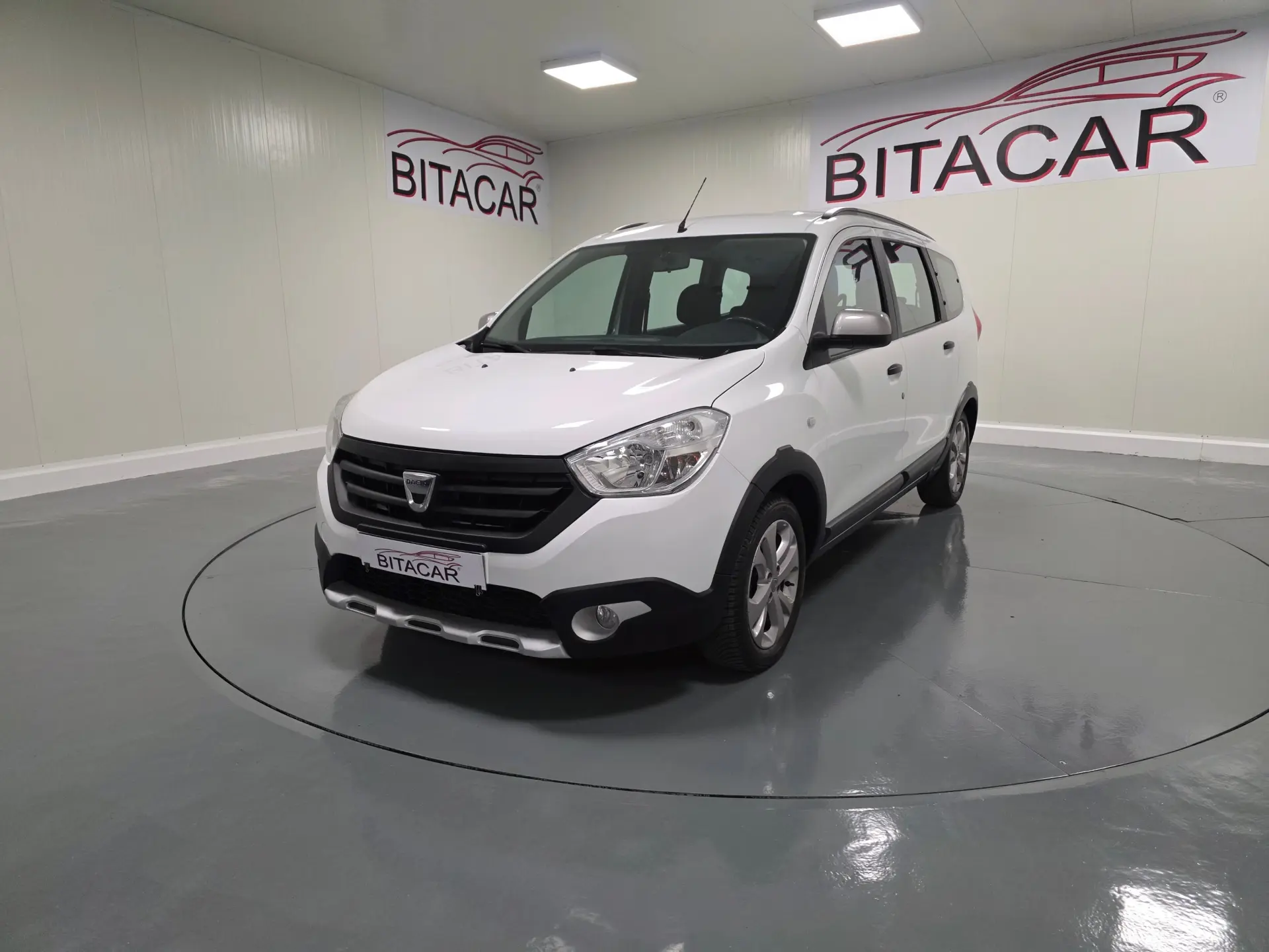 Dacia Lodgy 1.2 STEPWAY 13