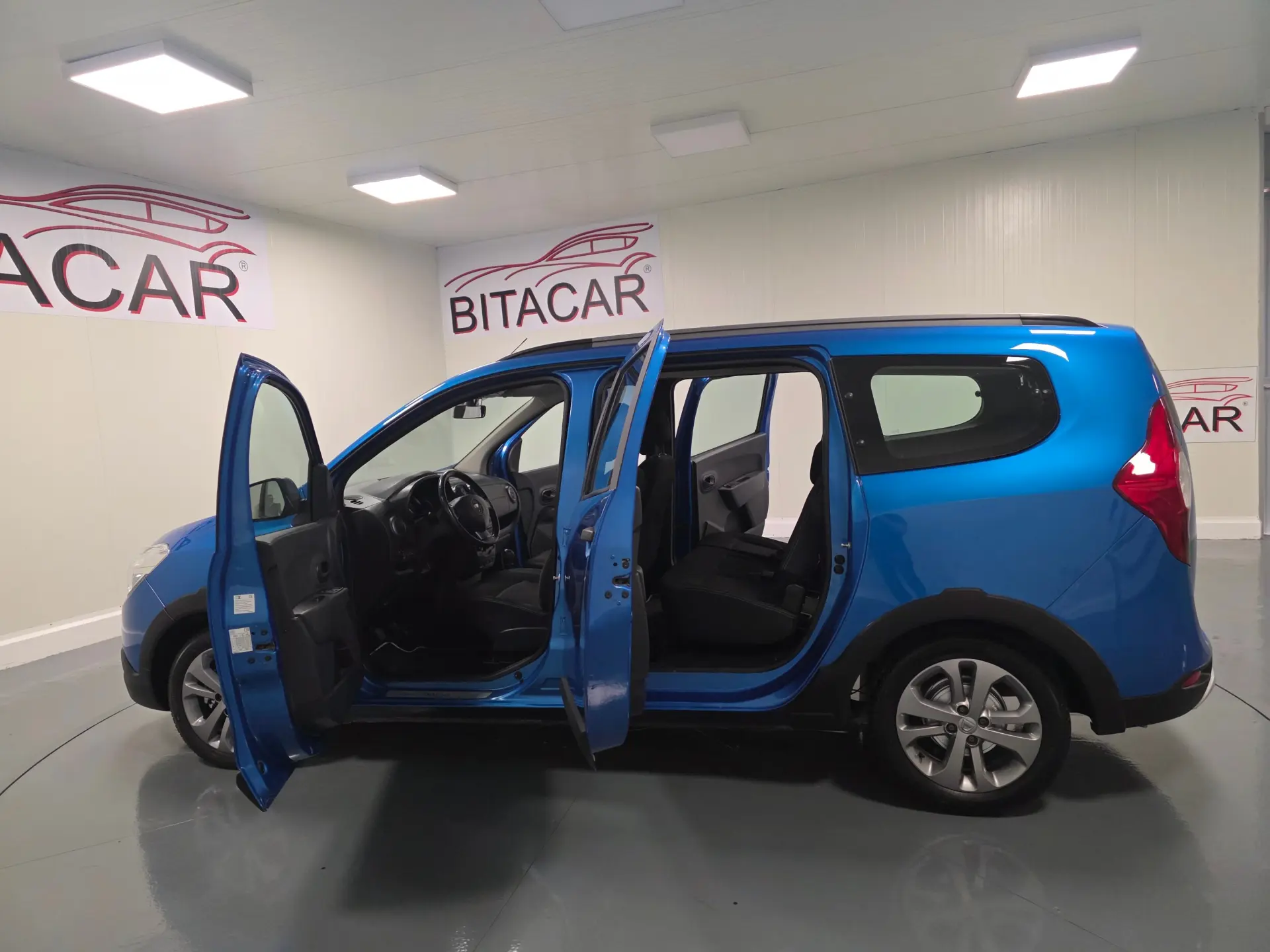Dacia Lodgy 1.5 dCi Stepway 7L 52
