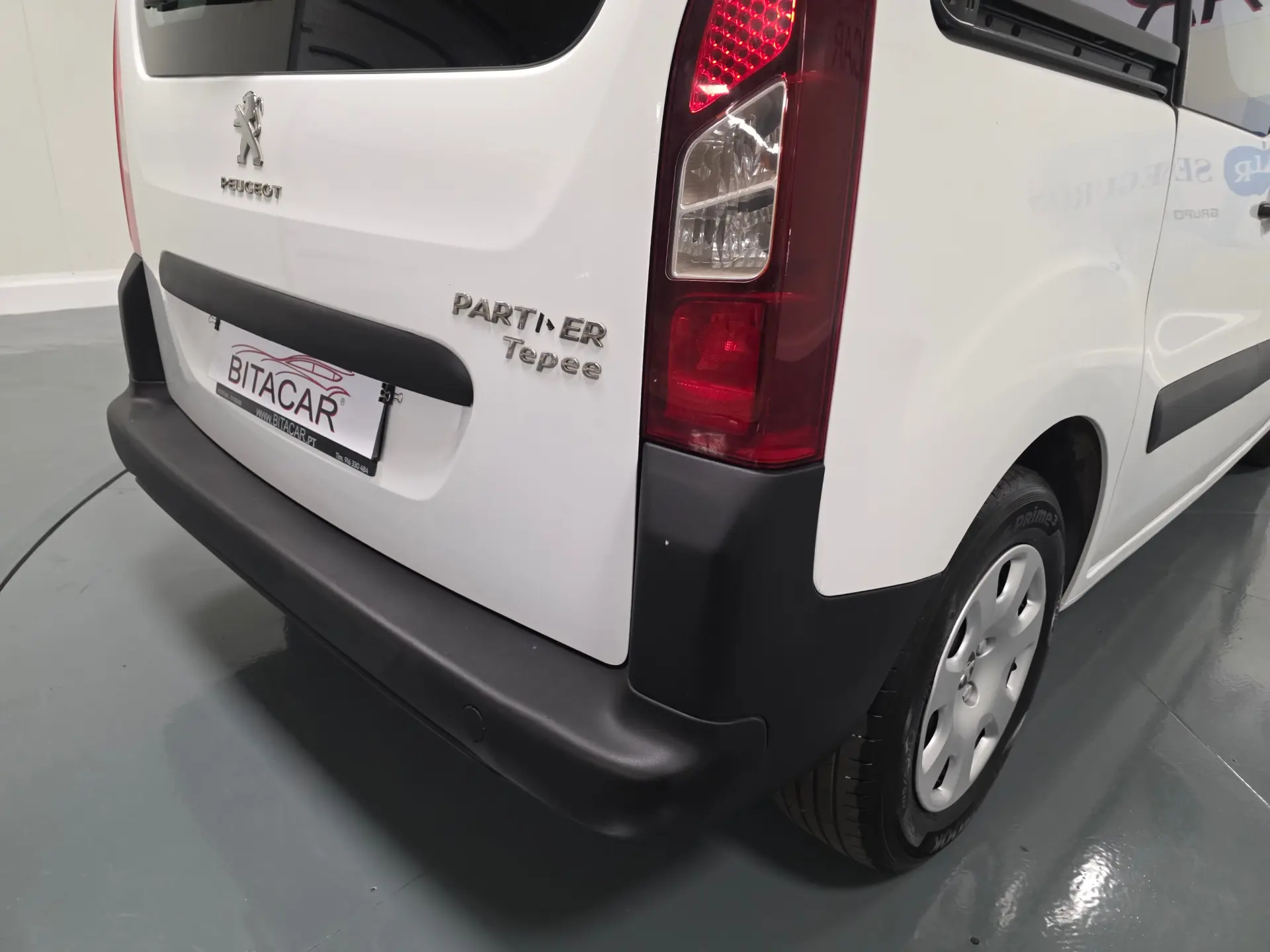 Peugeot Partner TEPEE 1.6 BLUEHDI 5 LUGARES 26