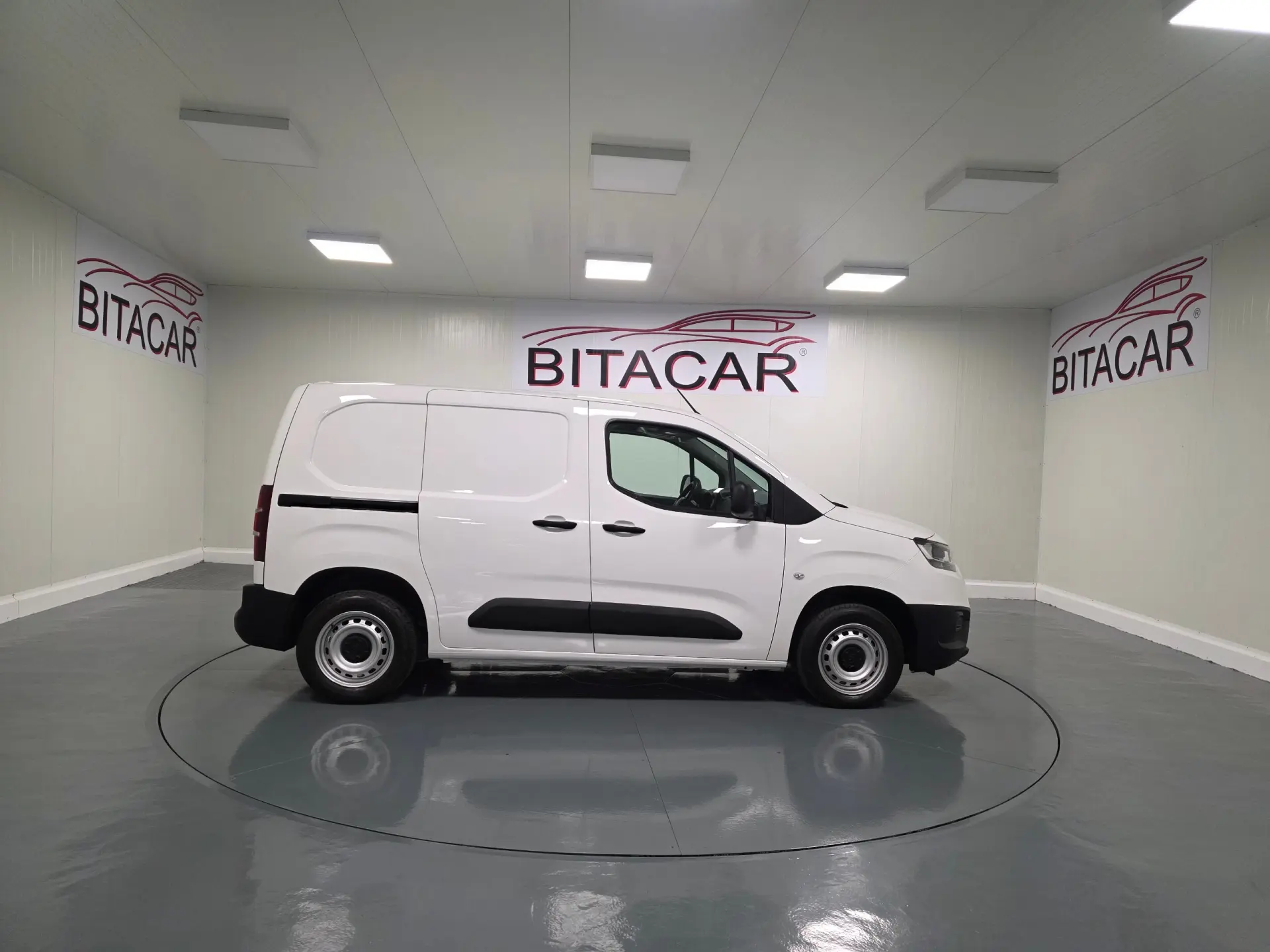 Toyota Proace CITY 1.5D IVA DEDUTIVEL 30