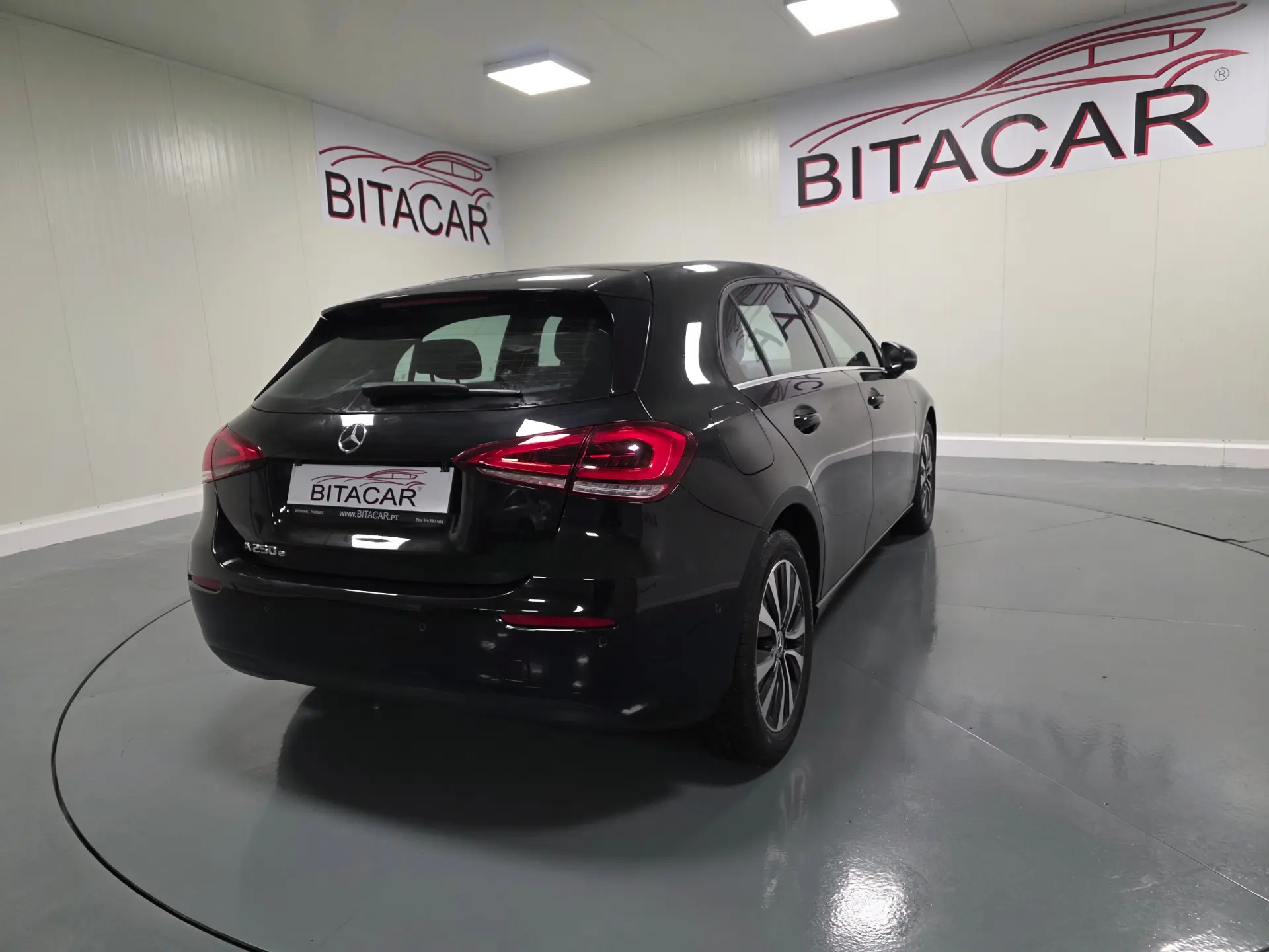 Mercedes-Benz A 250 e Style Plus 47