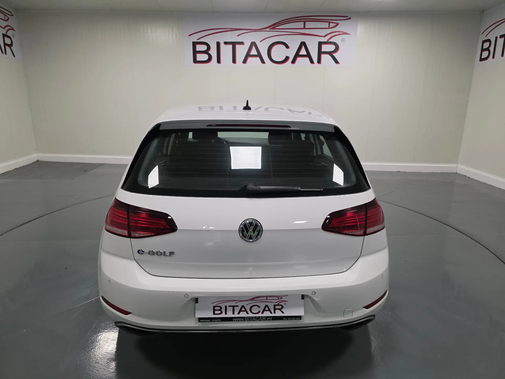 Volkswagen e-Golf AC/DC 22