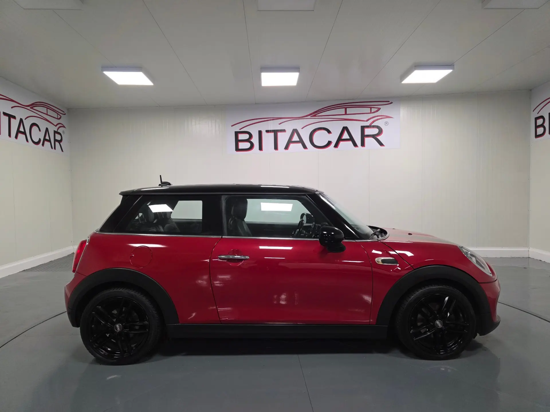 MINI 3 Portas Cooper D 40