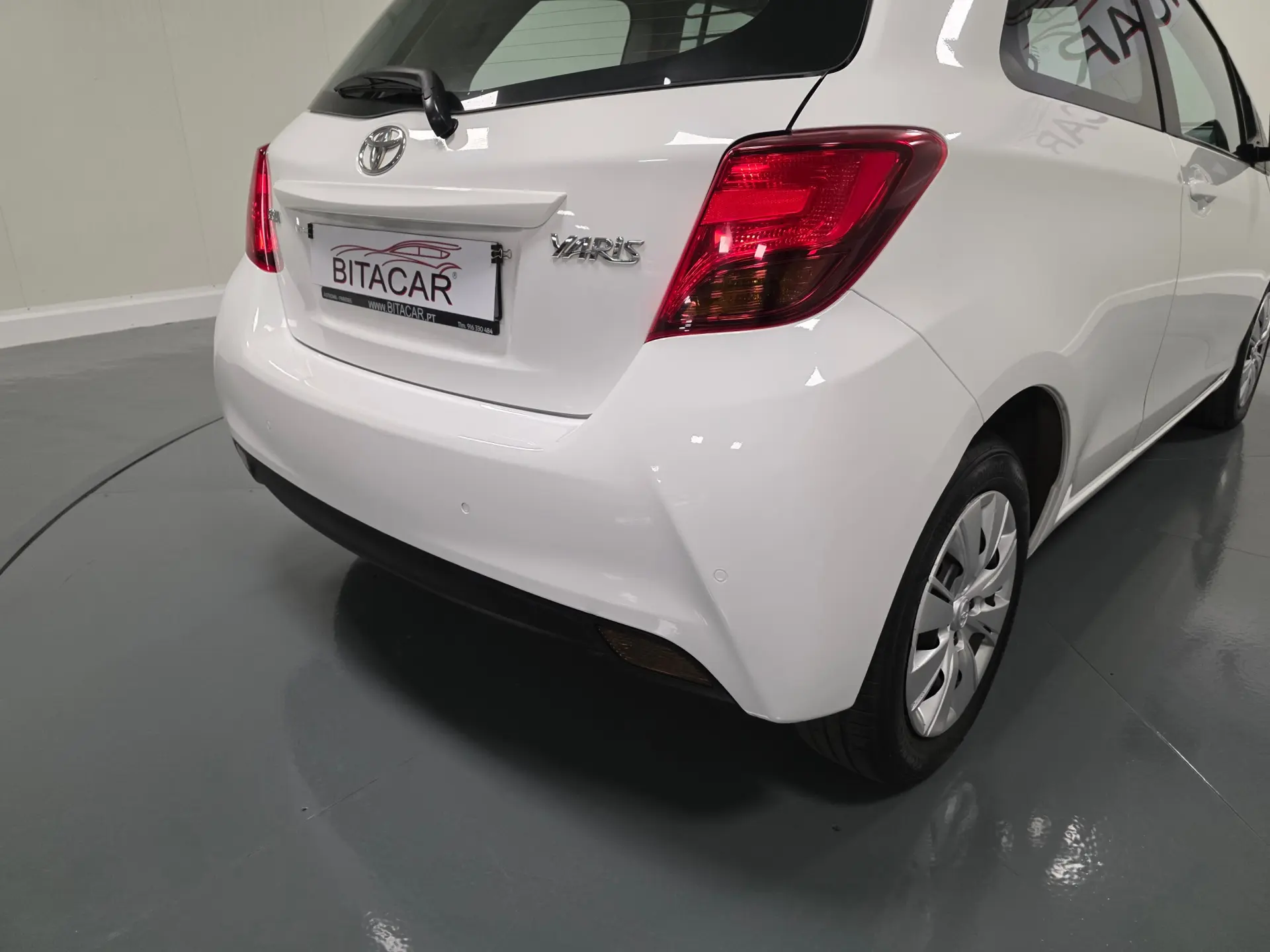 Toyota Yaris BIZZ 1.4 D-4D 90CV IVA DEDUTIVEL 37